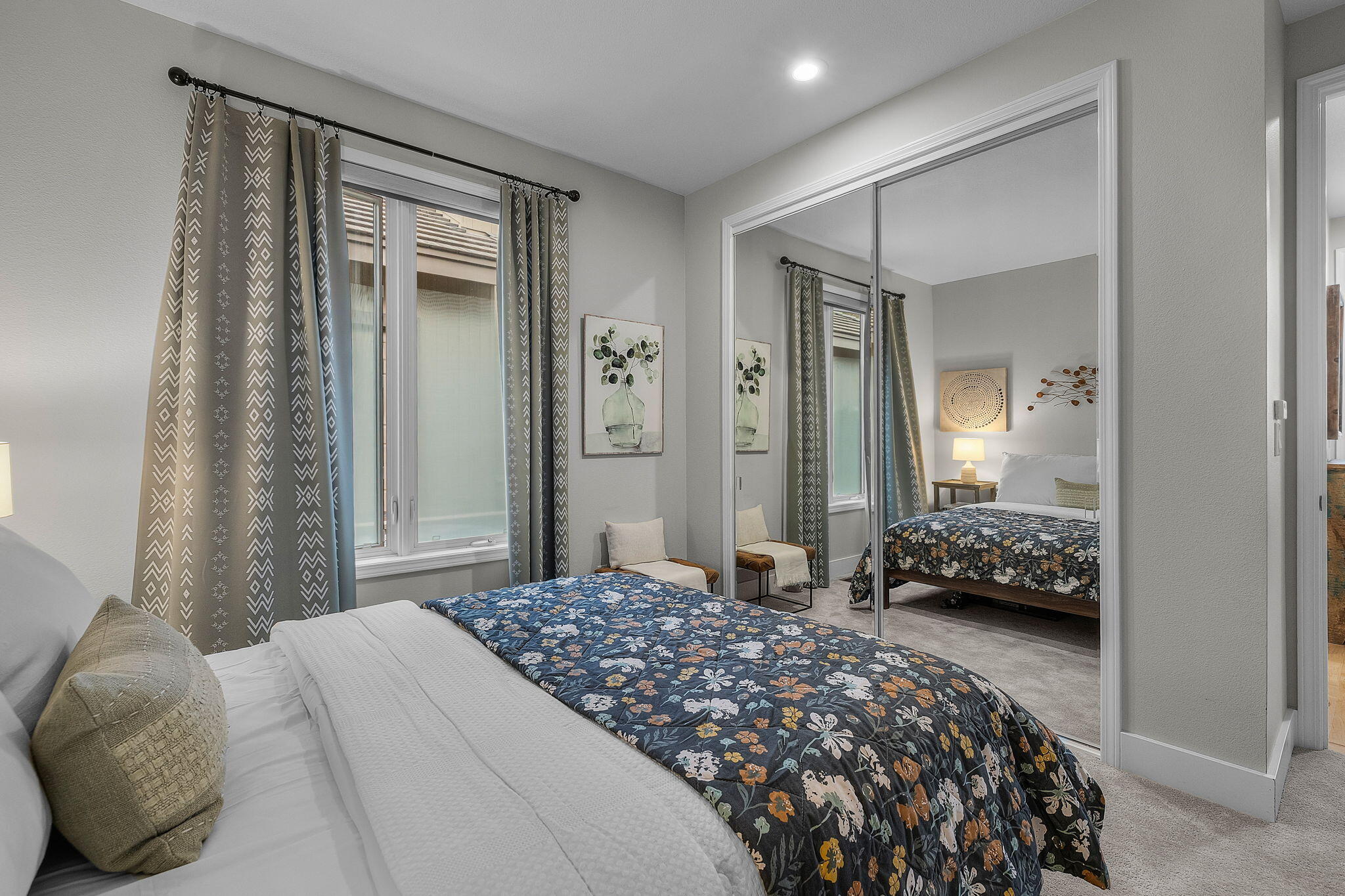 61981 Fall Creek Loop