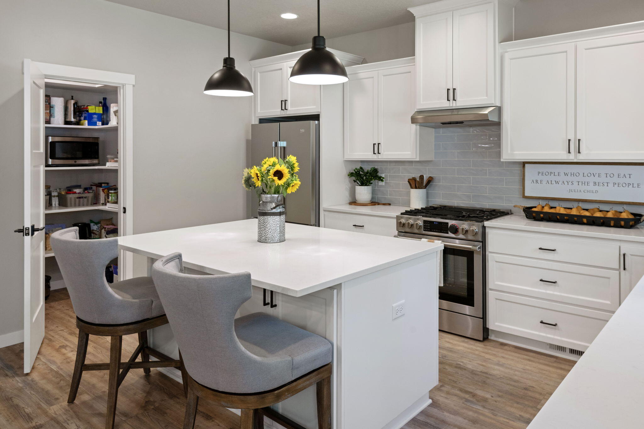 1151 N Jantzen Court