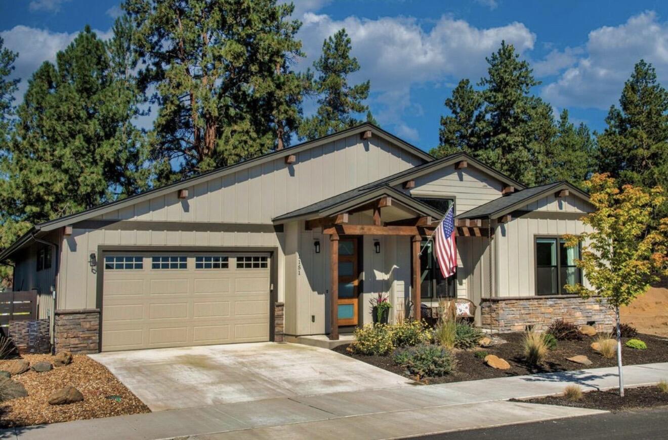 1151 N Jantzen Court