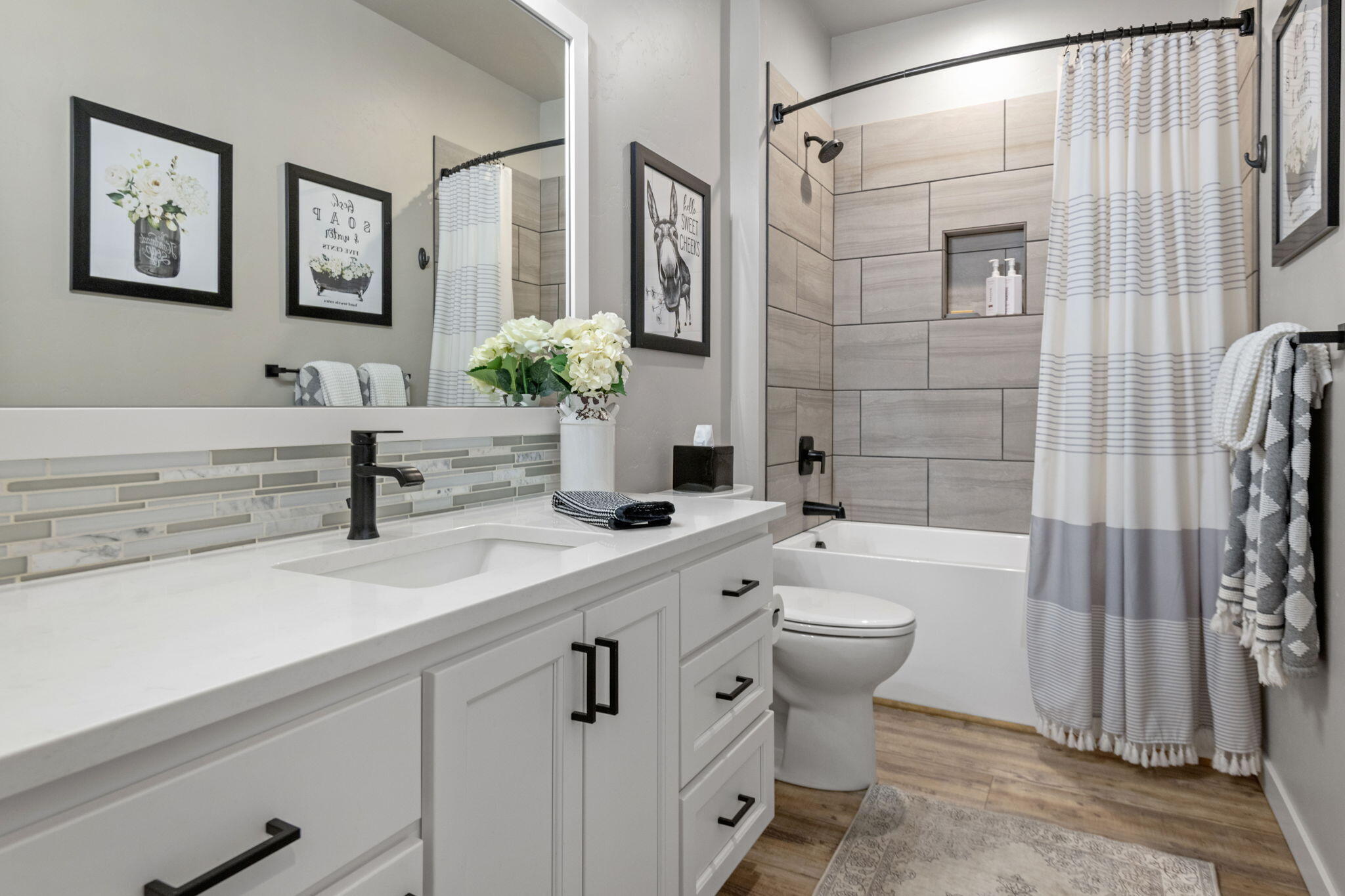 1151 N Jantzen Court