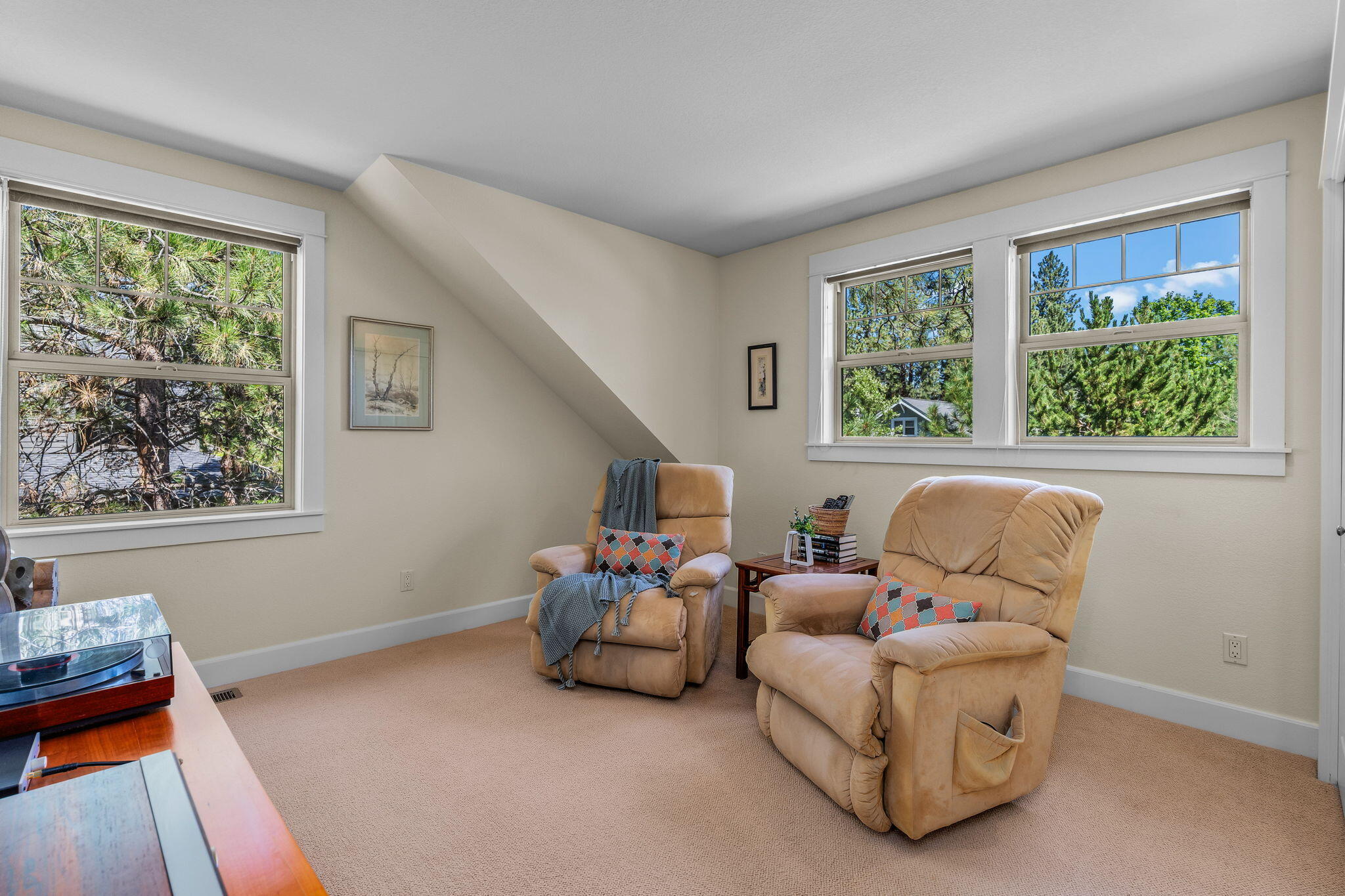 685 E Coyote Springs Road