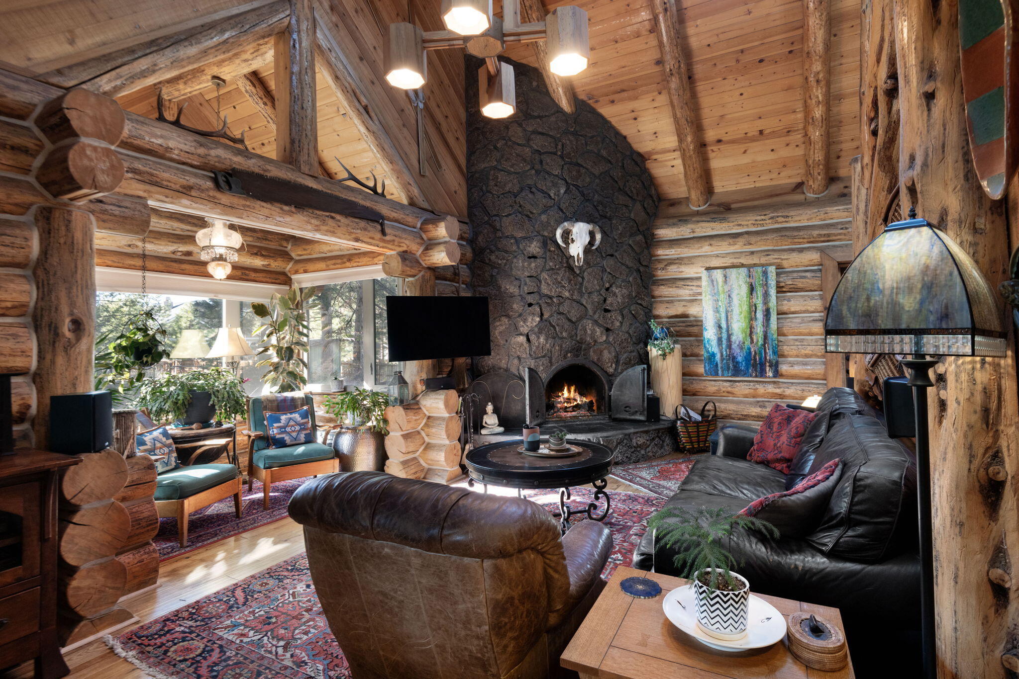 61537 West Ridge Avenue