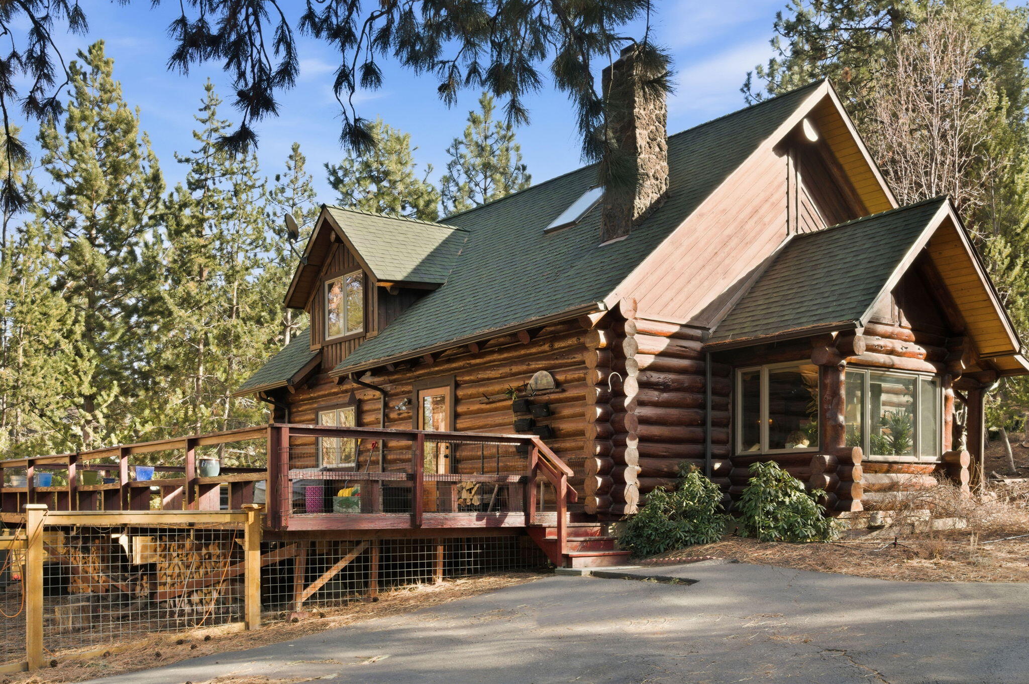 61537 West Ridge Avenue