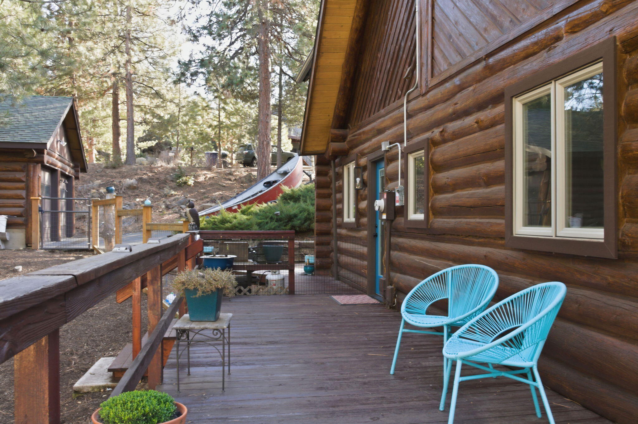 61537 West Ridge Avenue