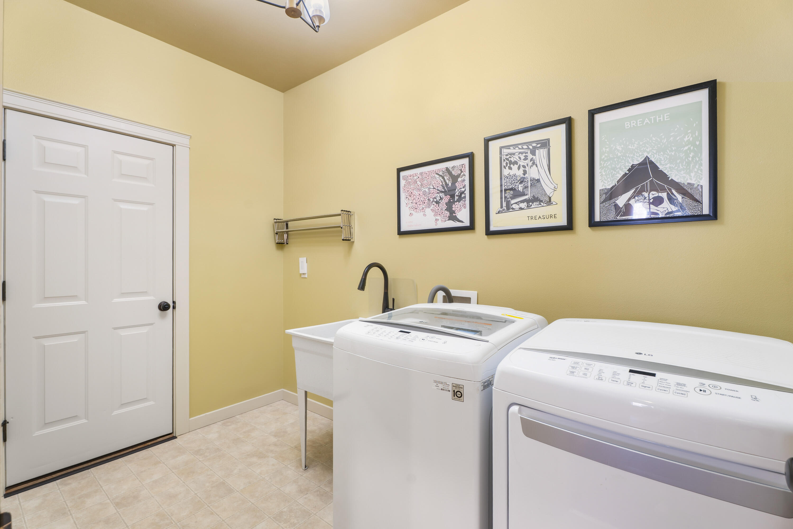 19525 Sugar Mill Loop