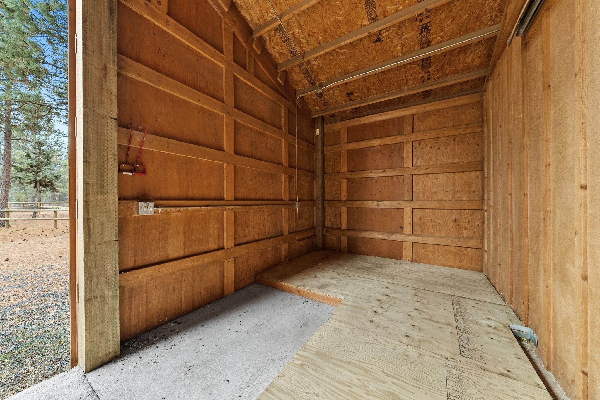 69255 Crooked Horseshoe Road