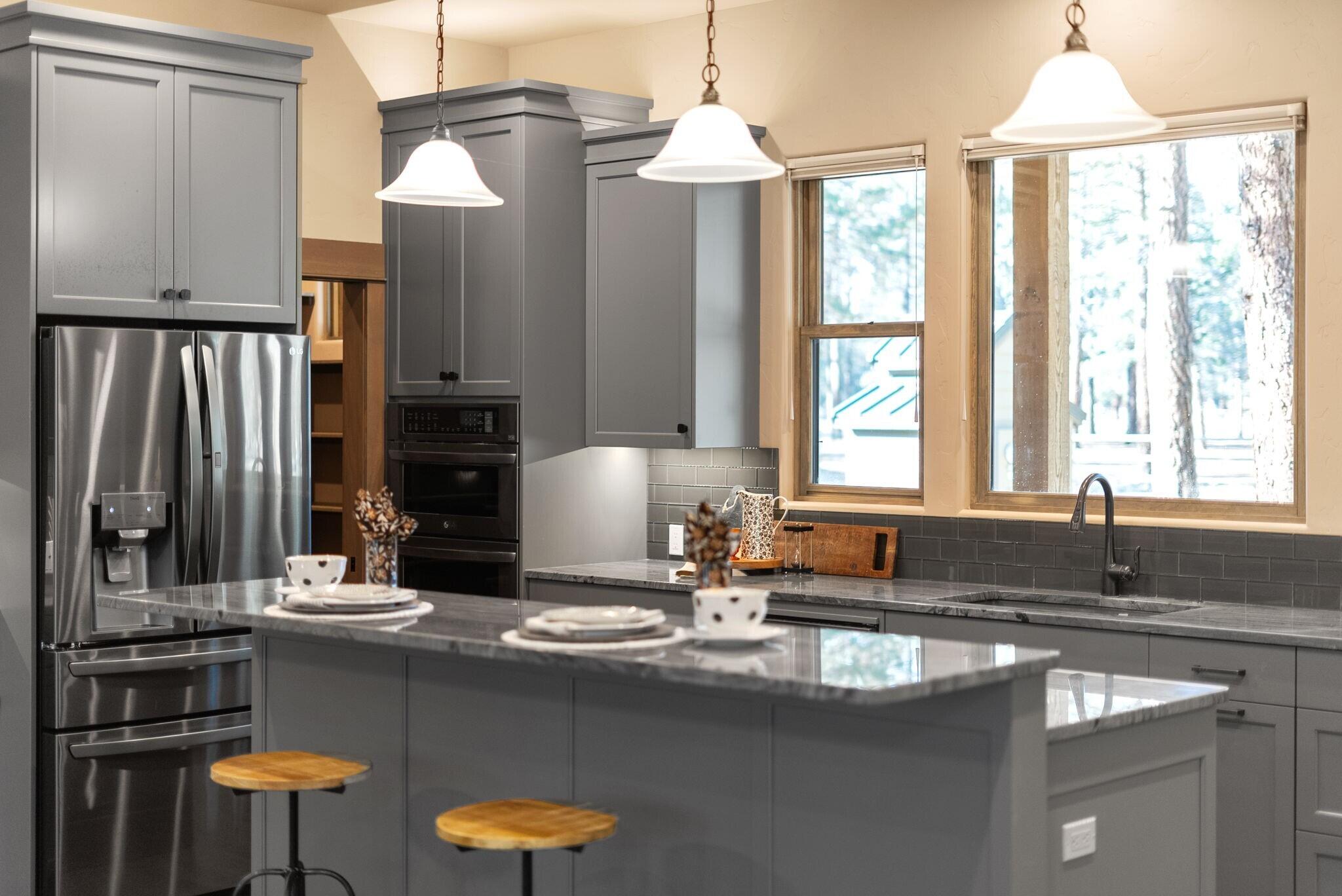 69255 Crooked Horseshoe Road