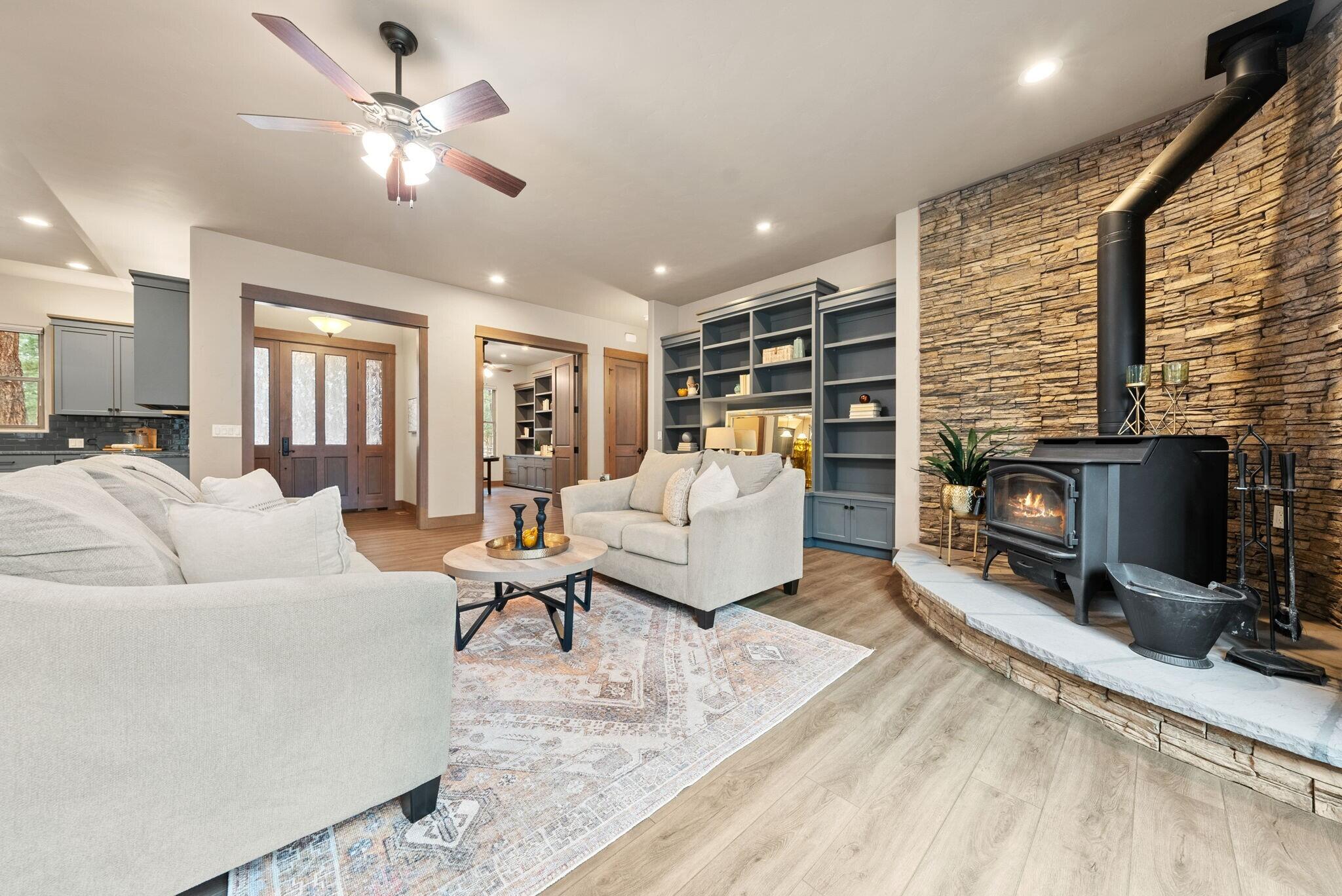 69255 Crooked Horseshoe Road