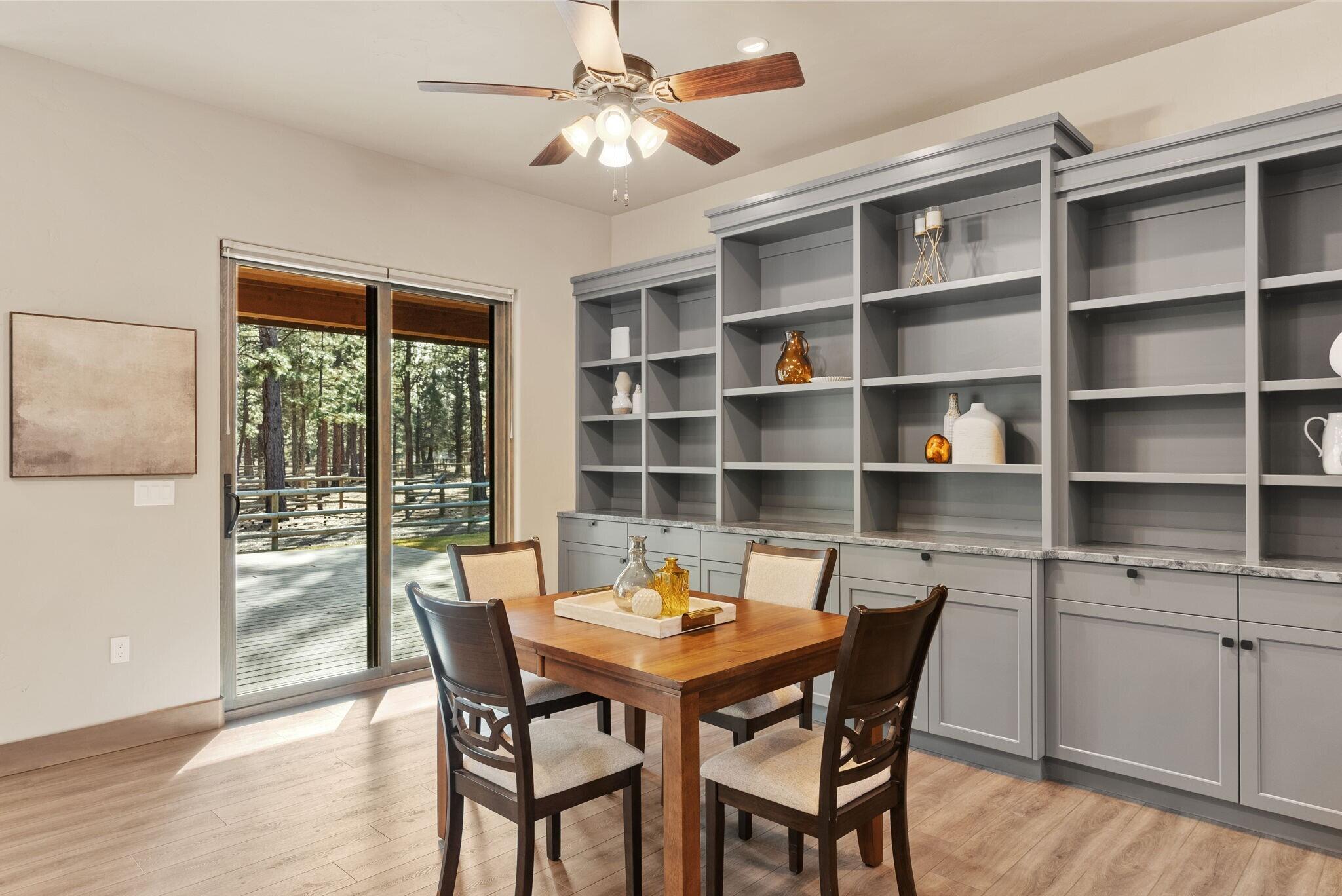 69255 Crooked Horseshoe Road