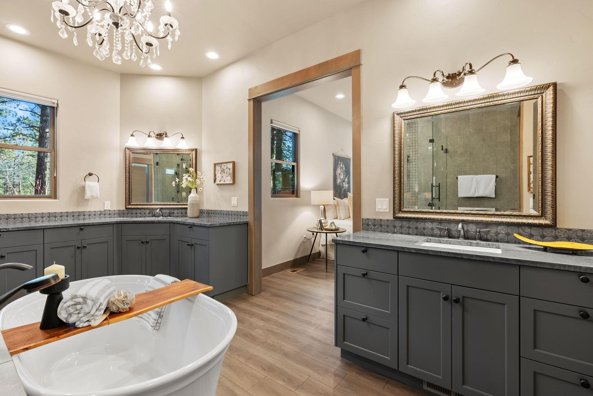 69255 Crooked Horseshoe Road