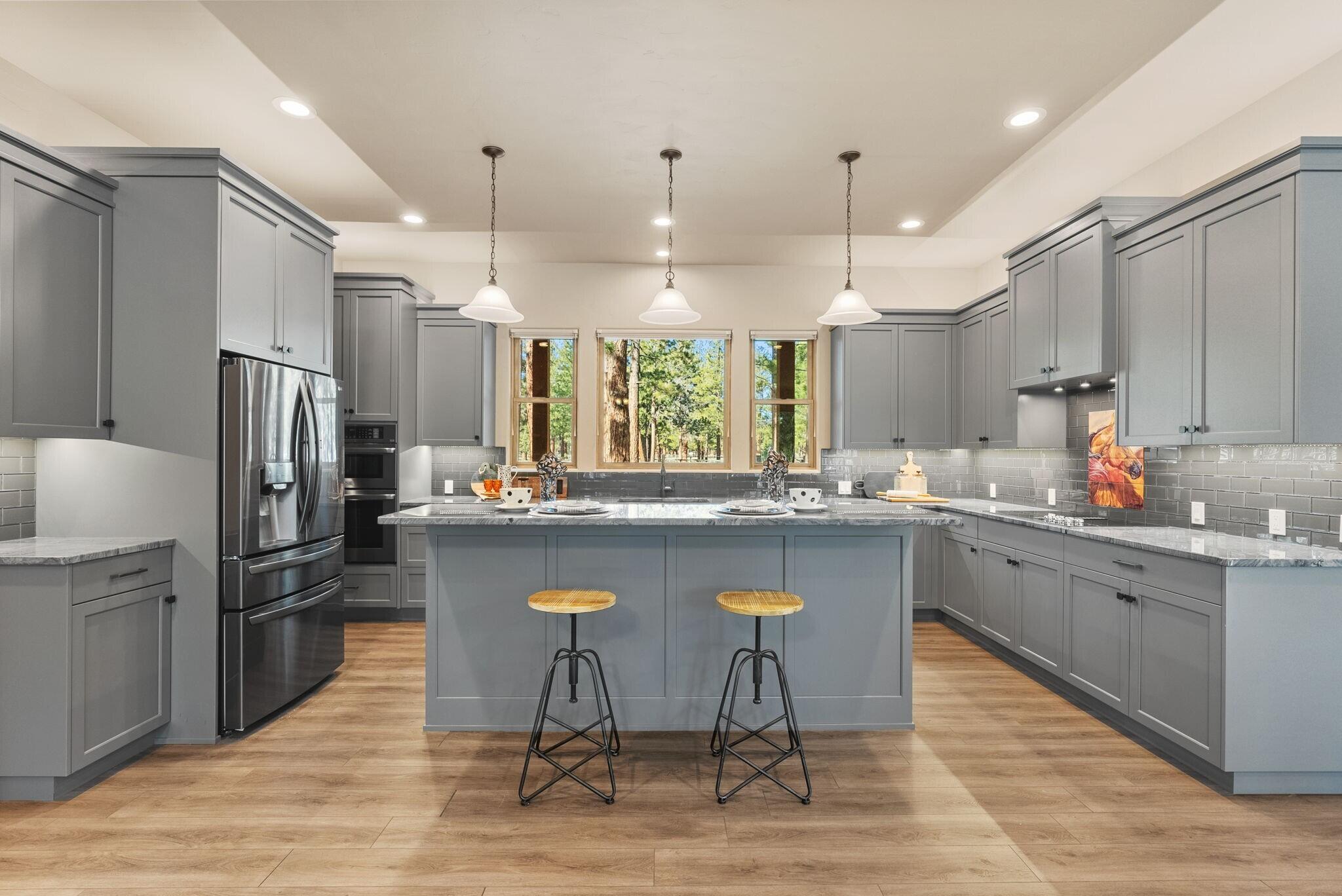 69255 Crooked Horseshoe Road