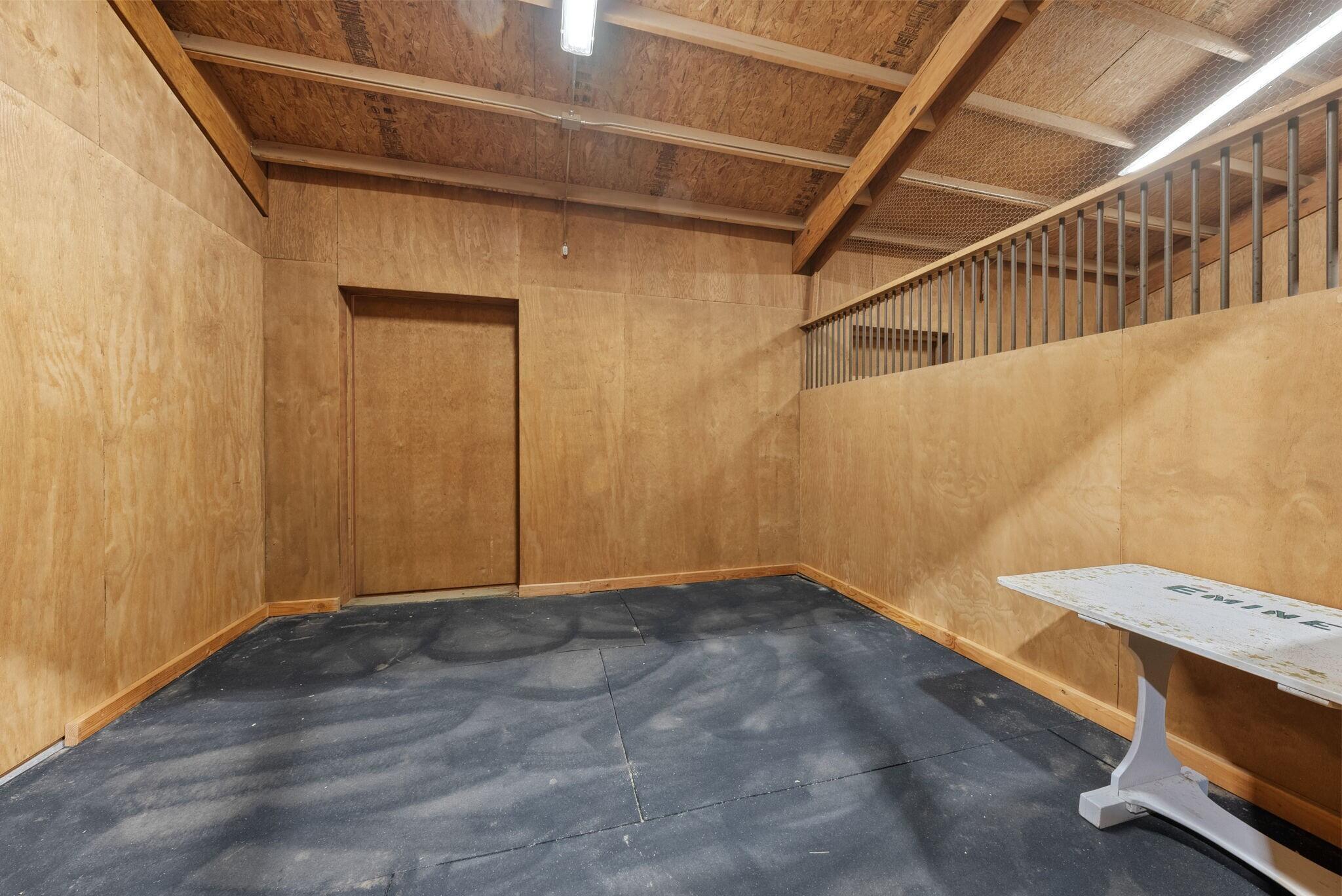 69255 Crooked Horseshoe Road