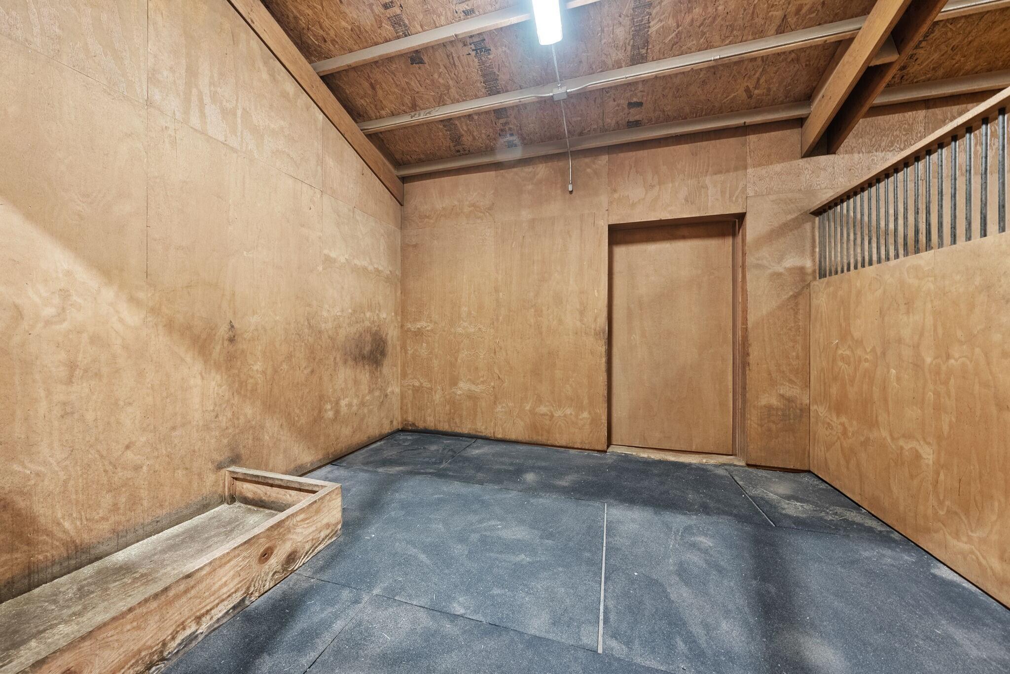 69255 Crooked Horseshoe Road