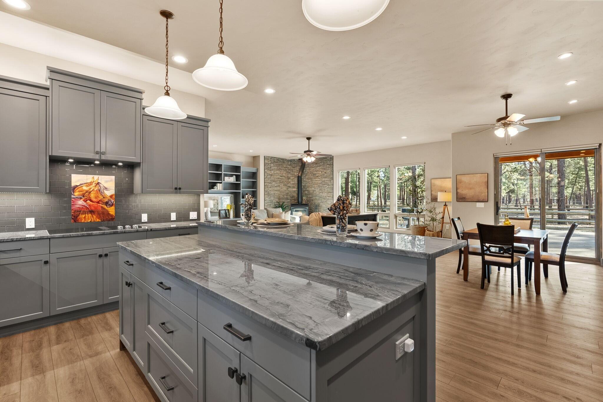 69255 Crooked Horseshoe Road