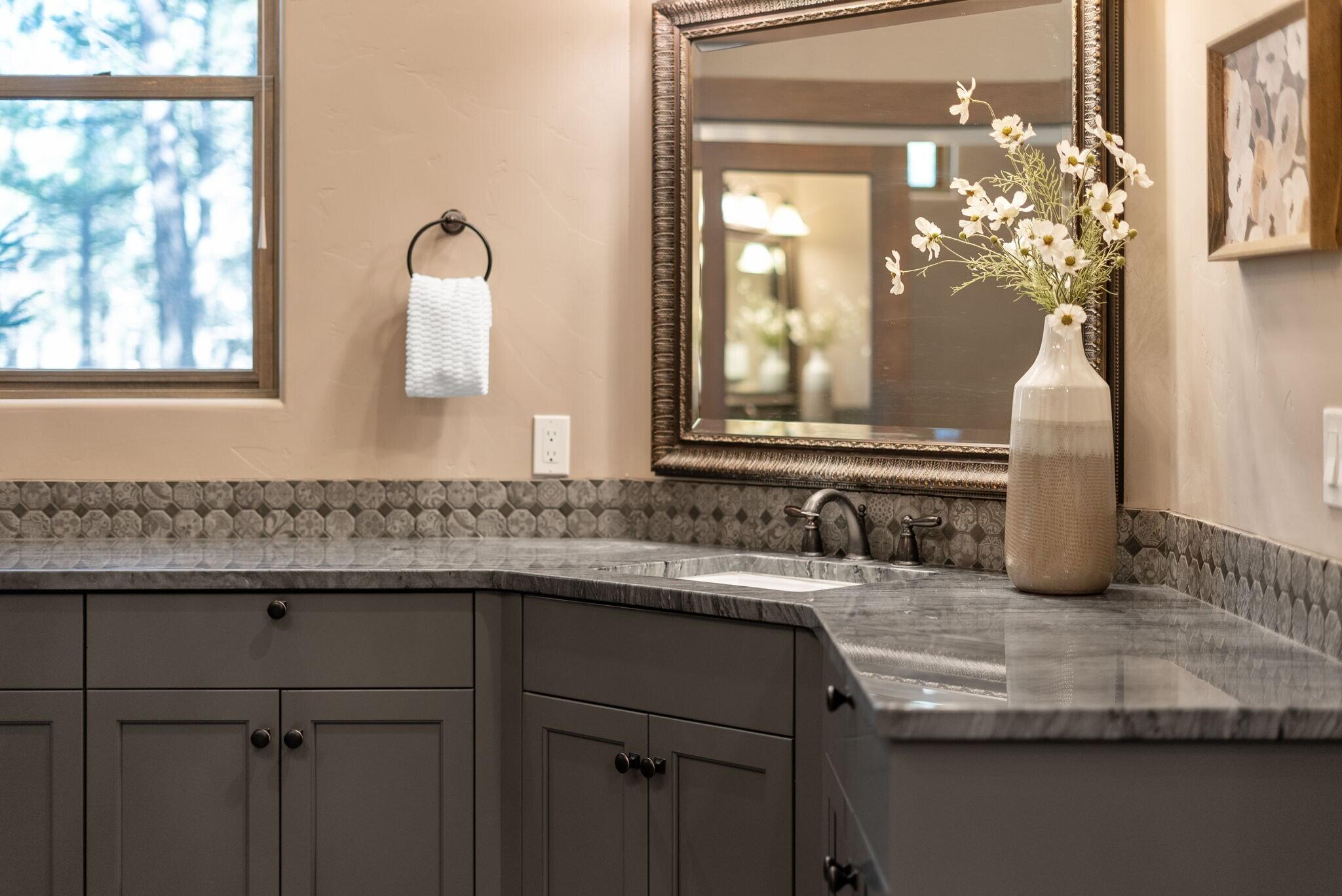 69255 Crooked Horseshoe Road