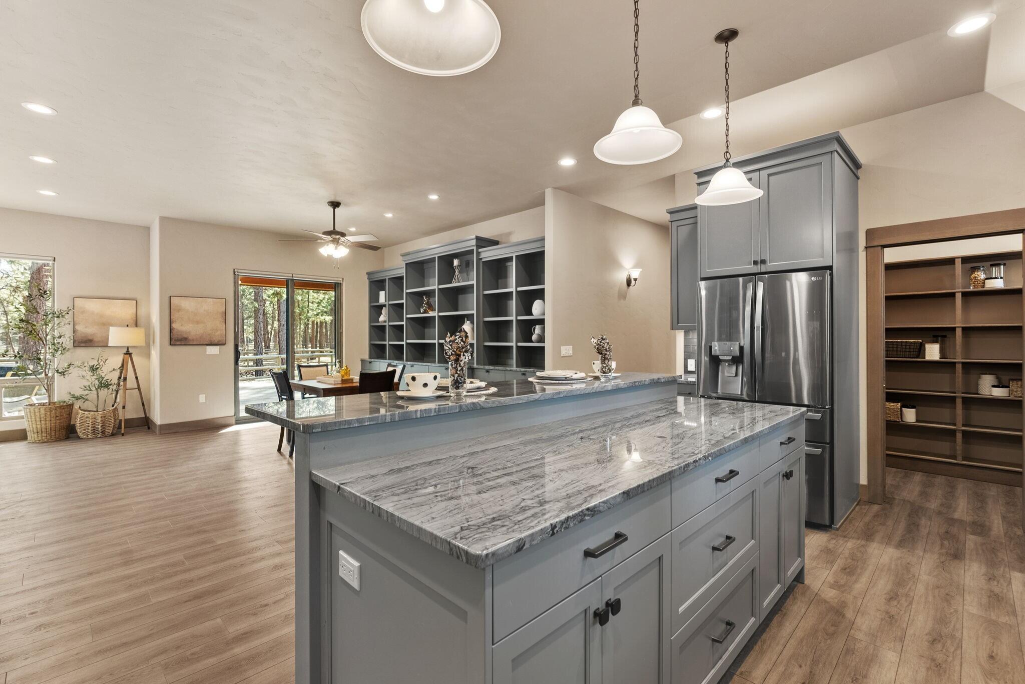 69255 Crooked Horseshoe Road