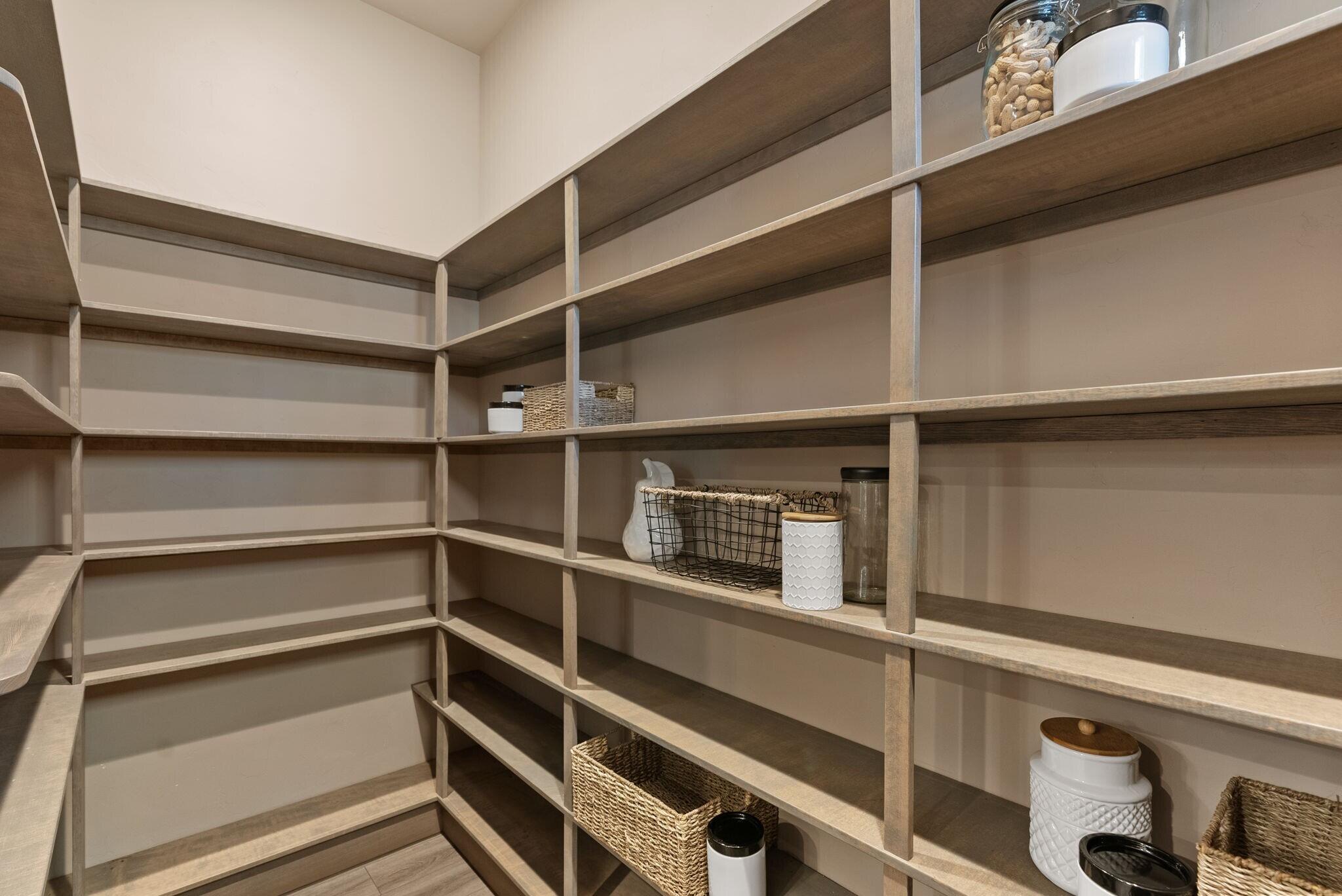 69255 Crooked Horseshoe Road