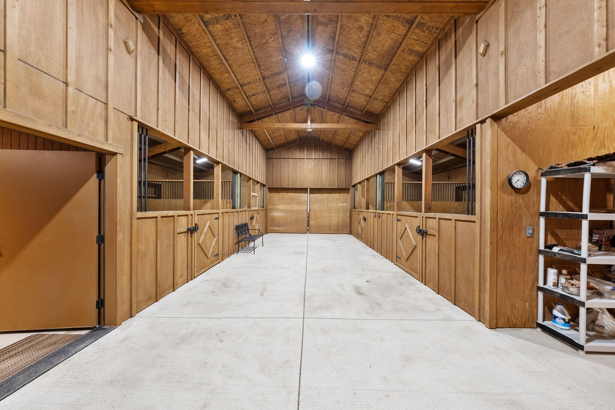 69255 Crooked Horseshoe Road