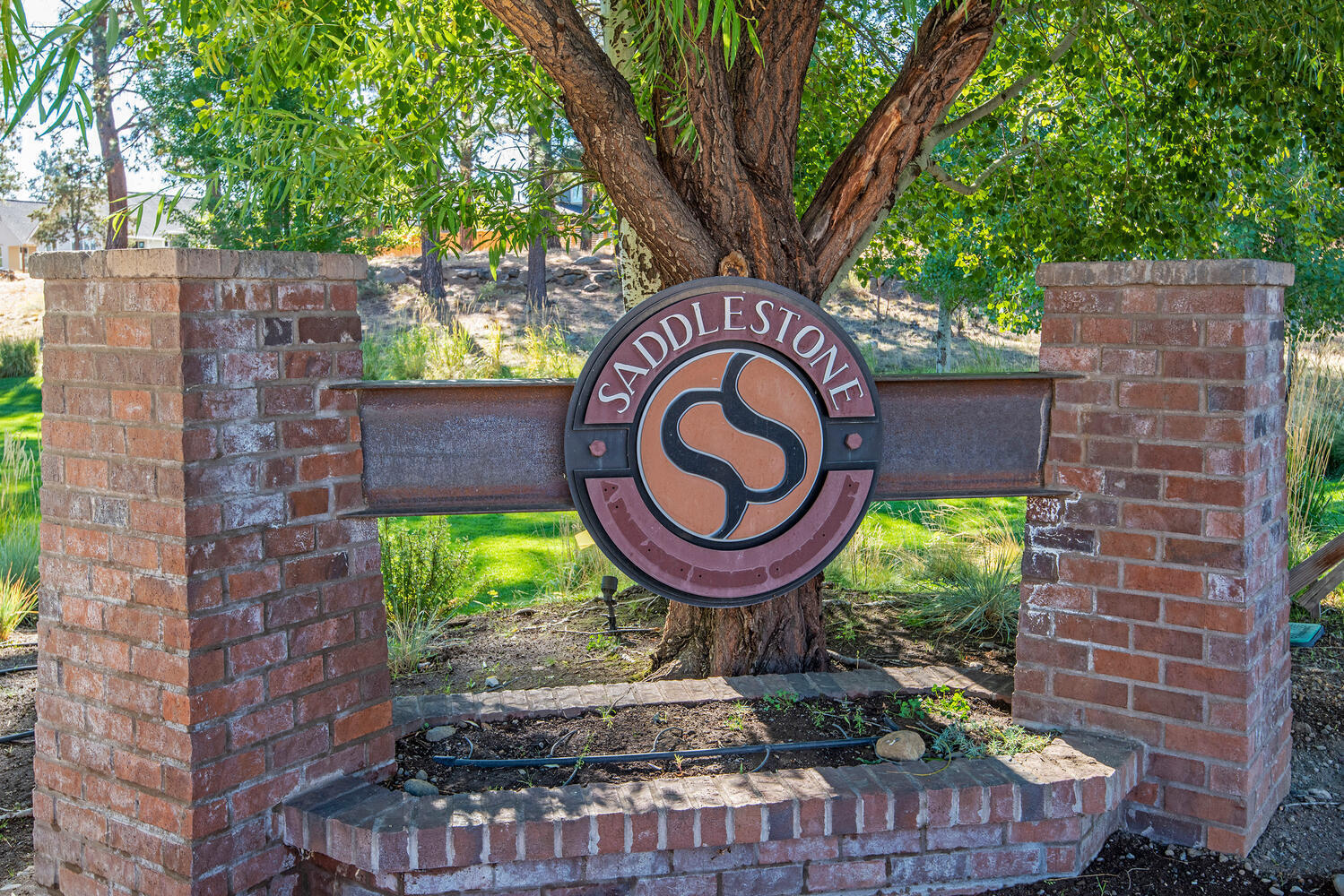 1078 E Black Butte Avenue