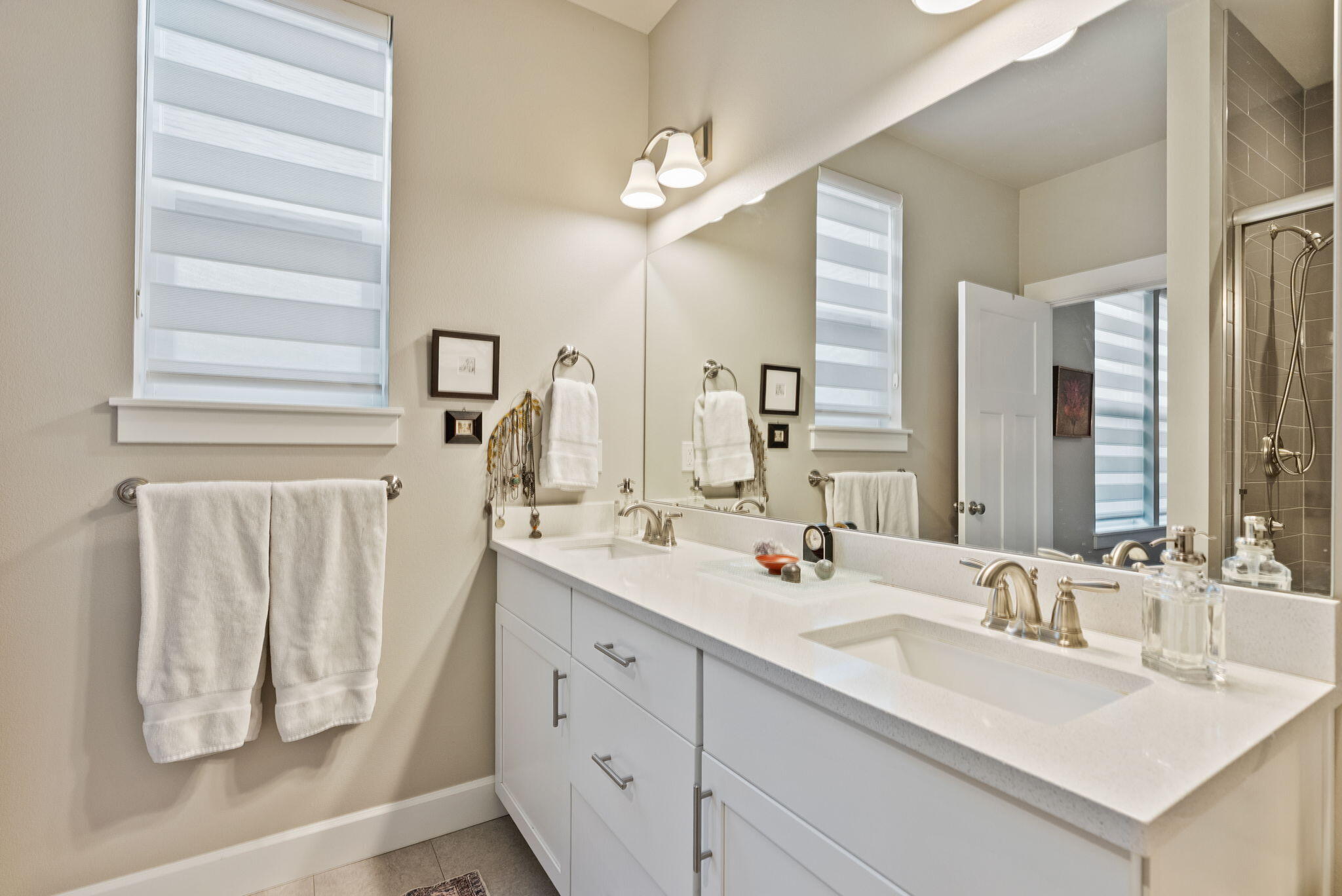 1078 E Black Butte Avenue