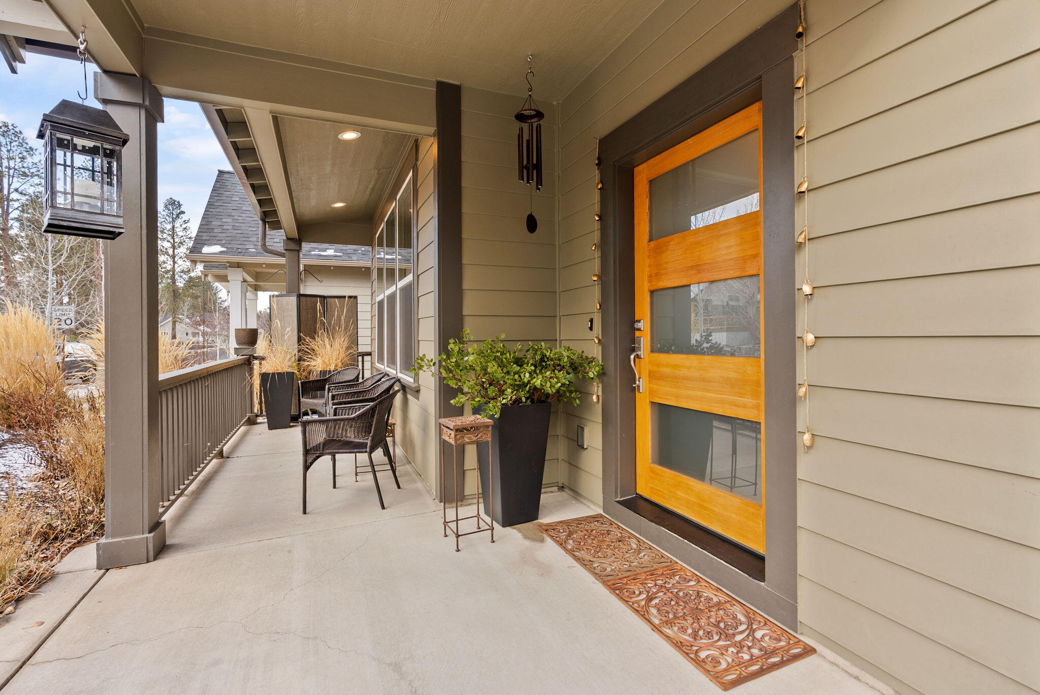 1078 E Black Butte Avenue