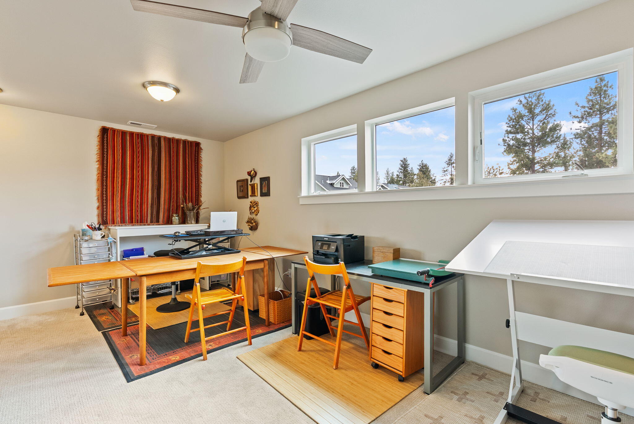 1078 E Black Butte Avenue