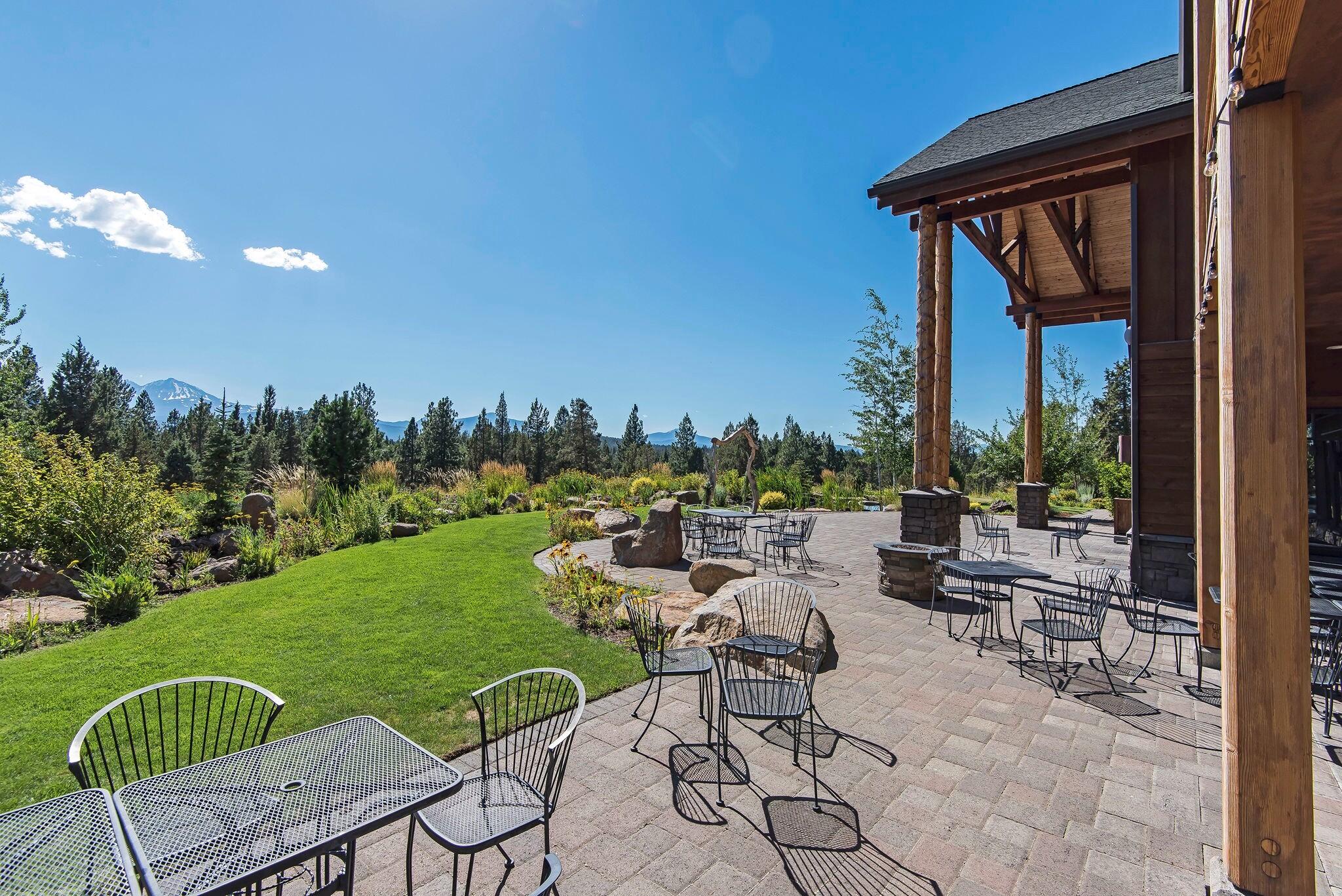 16892 Royal Coachman Drive