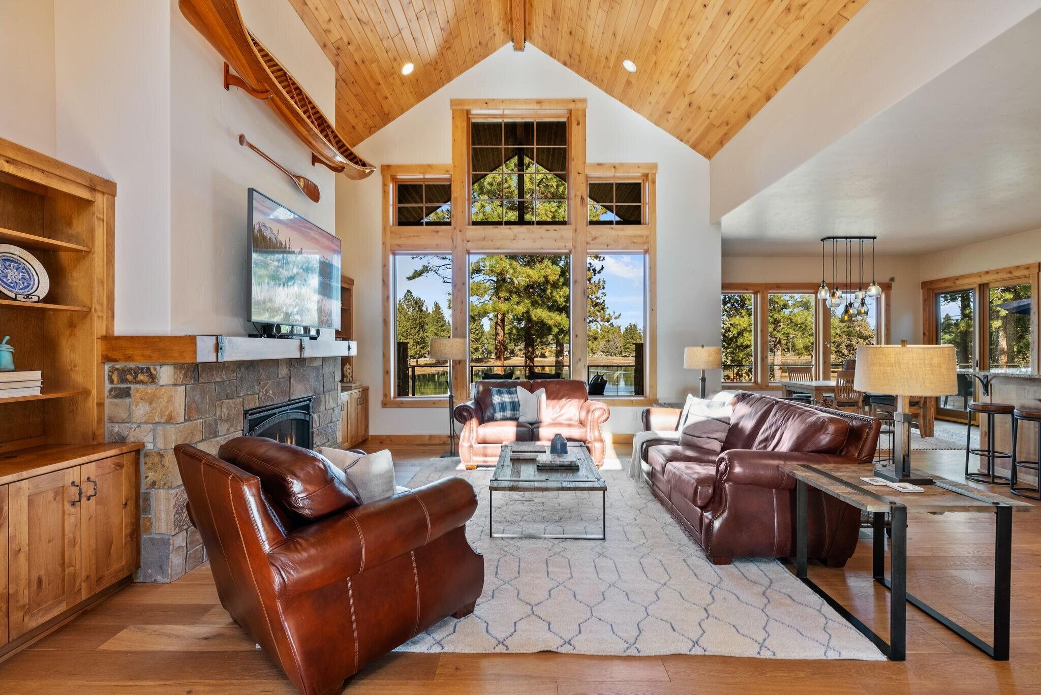 16892 Royal Coachman Drive