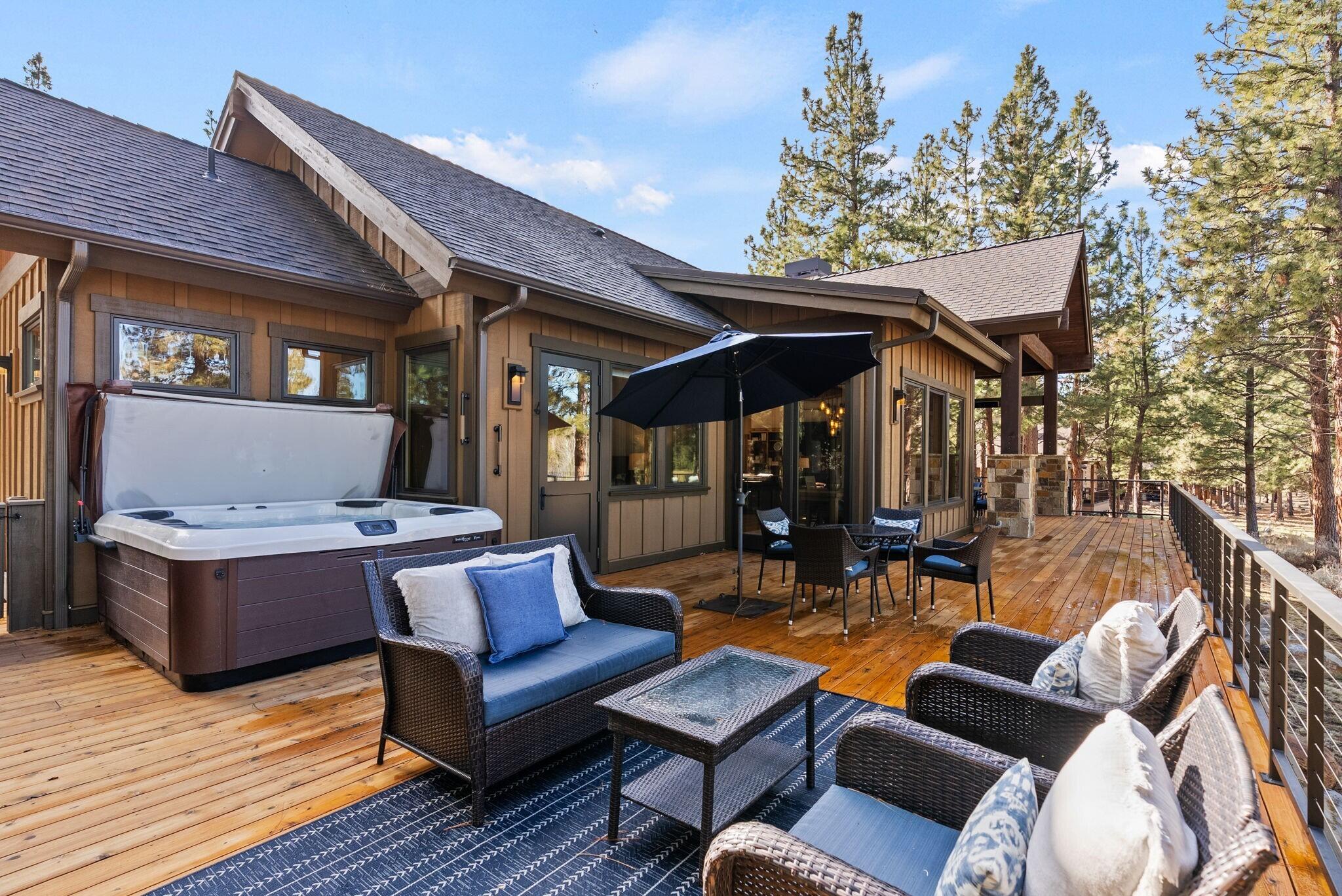 16892 Royal Coachman Drive