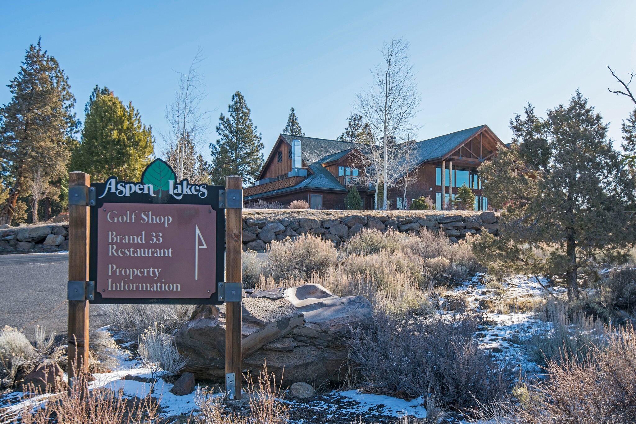 16892 Royal Coachman Drive