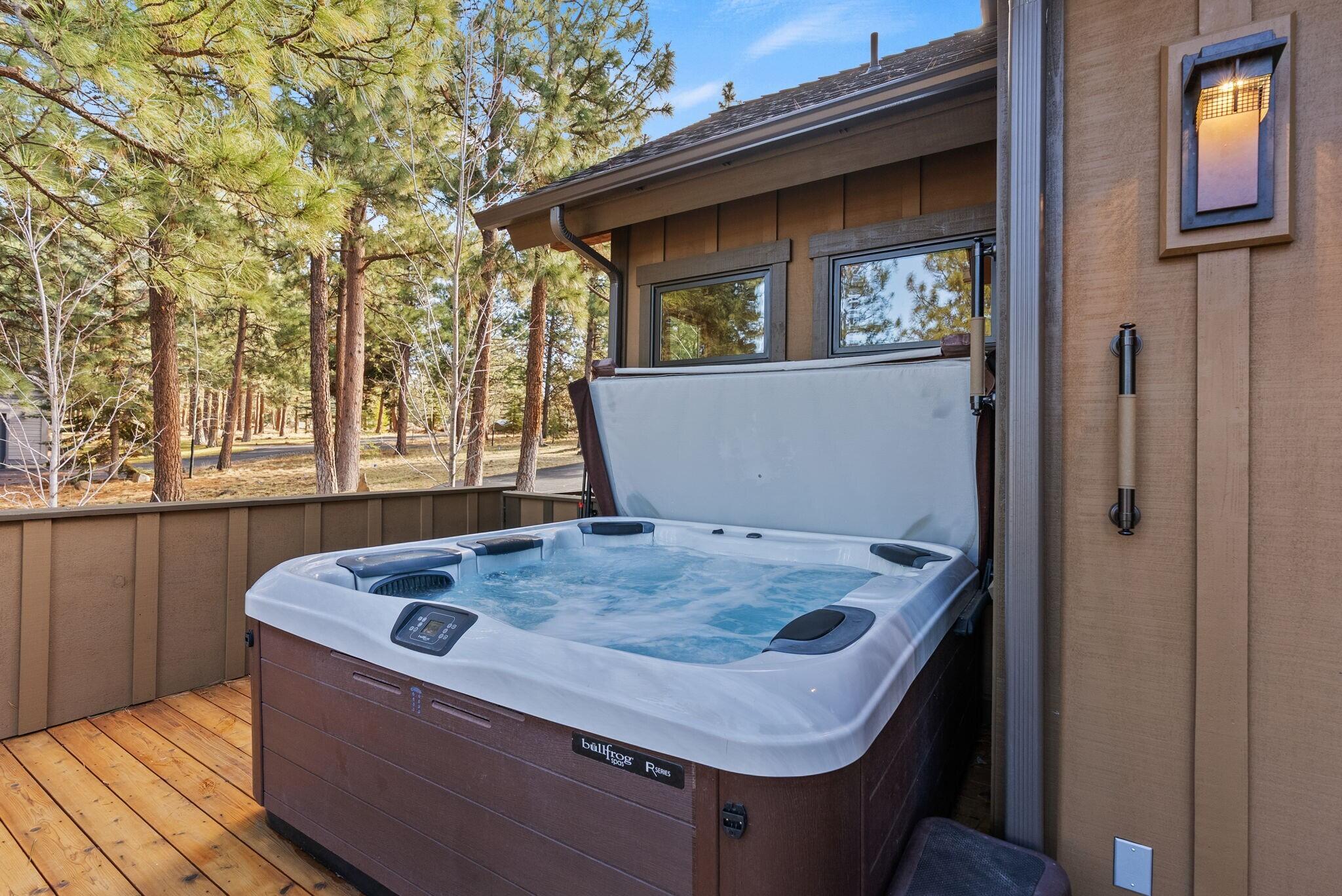 16892 Royal Coachman Drive