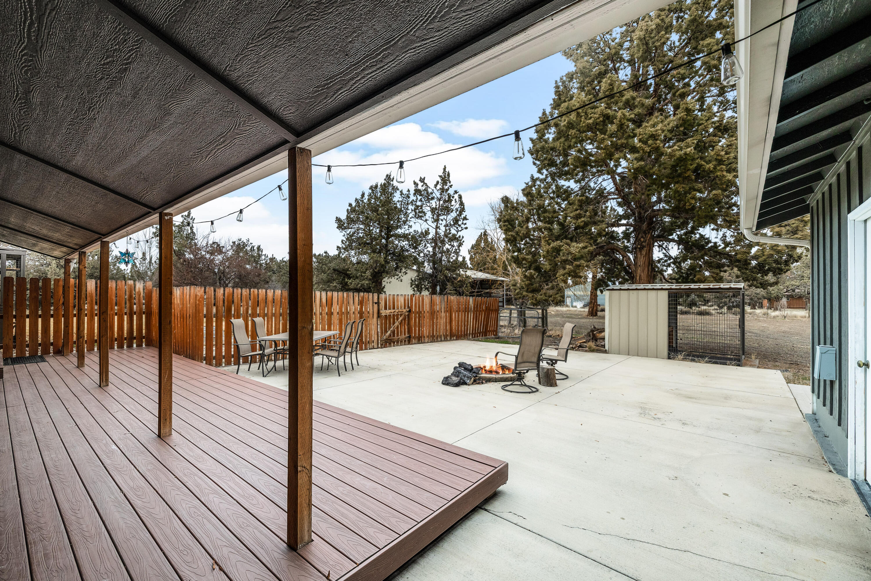 22860 Buckskin Court