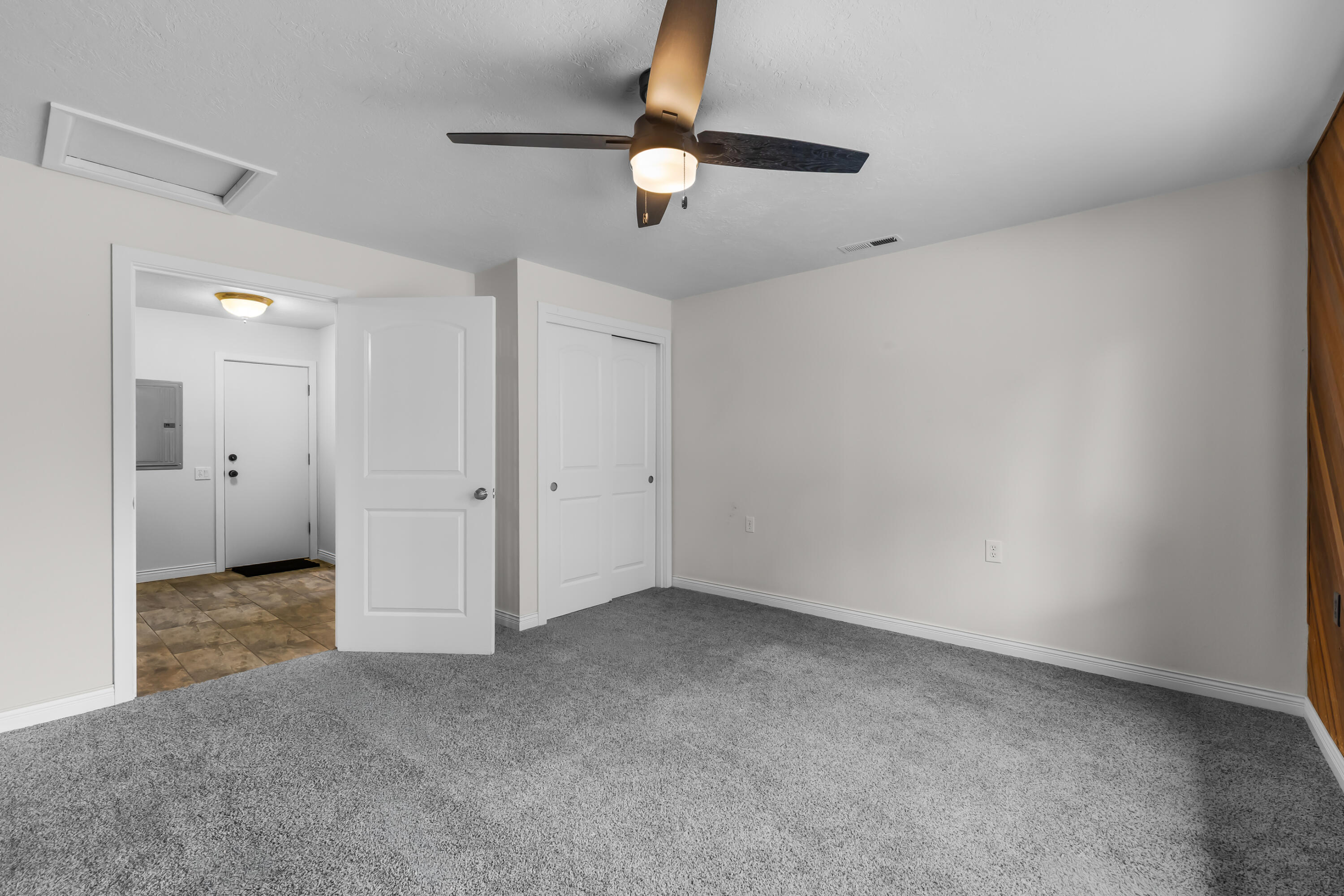 22860 Buckskin Court