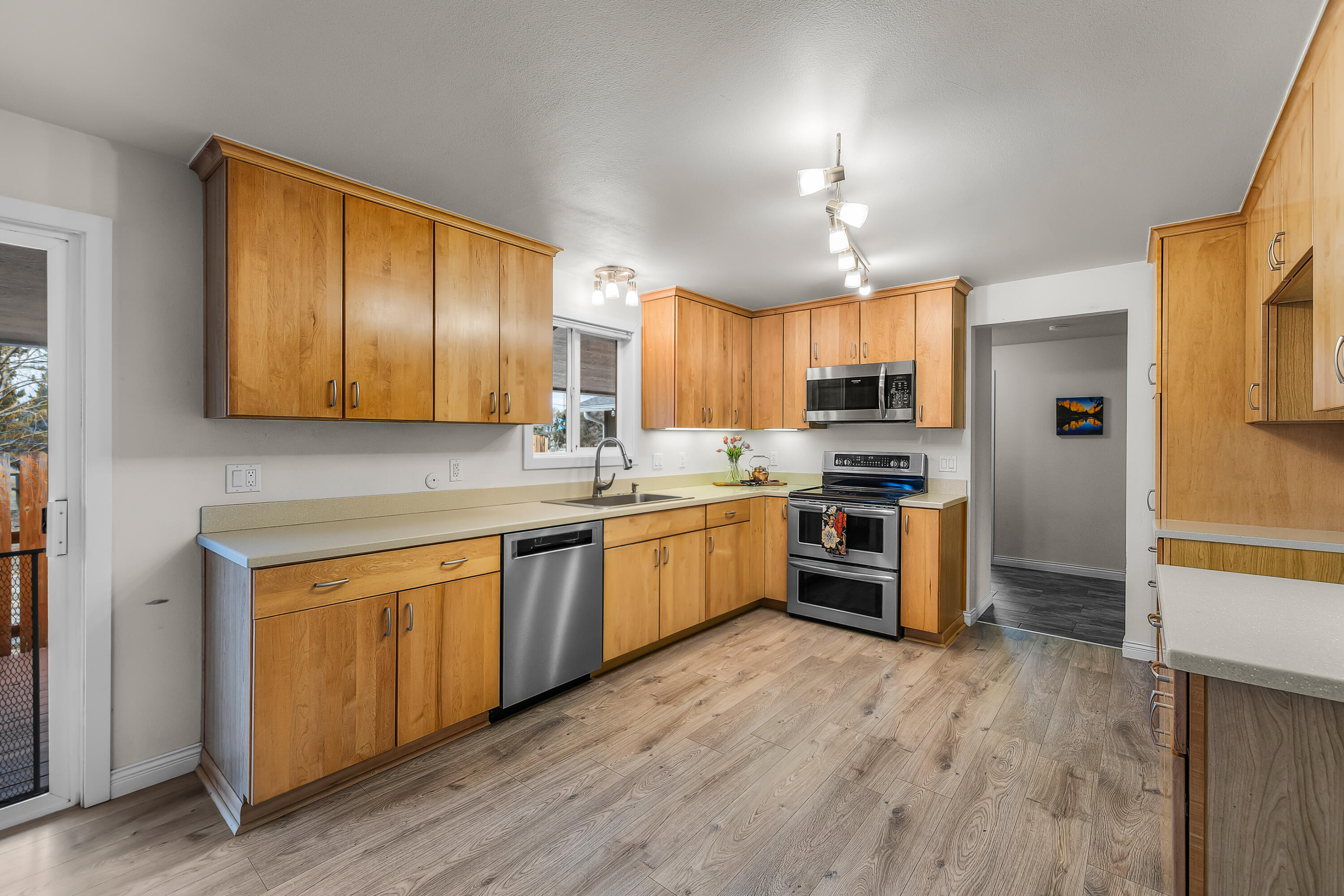 22860 Buckskin Court