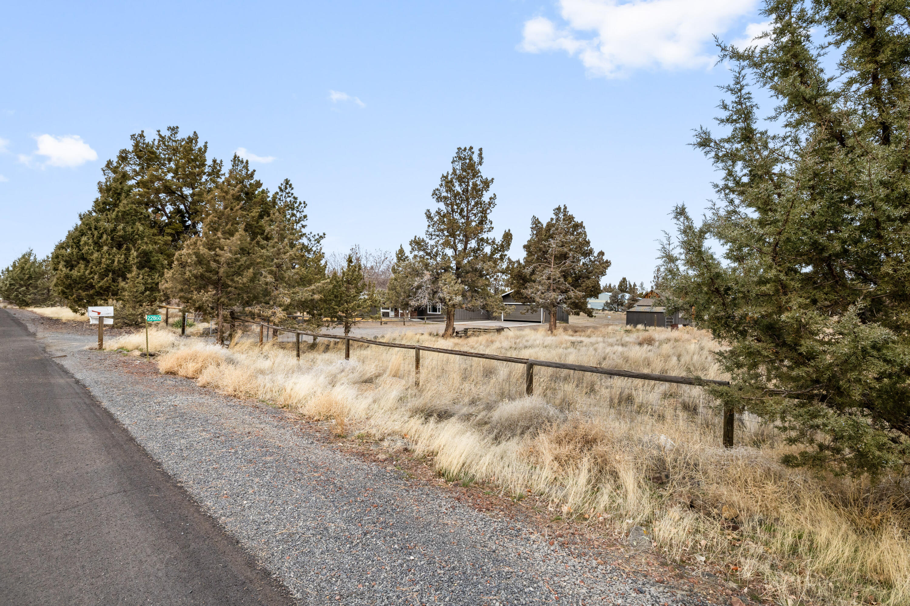 22860 Buckskin Court