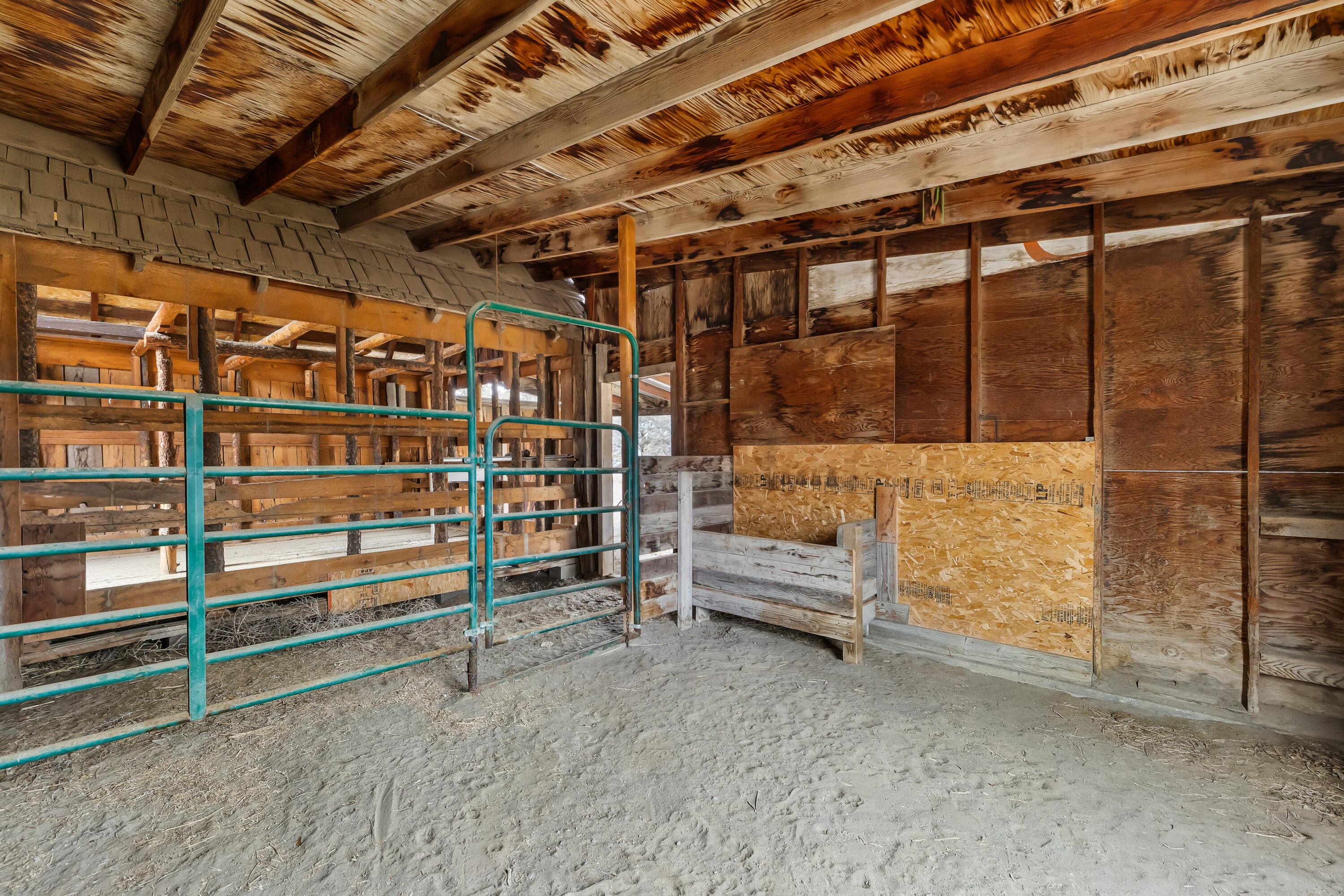 22860 Buckskin Court