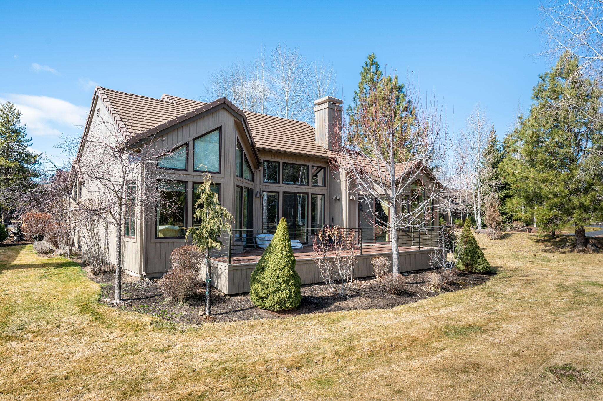 62029 Fall Creek Loop