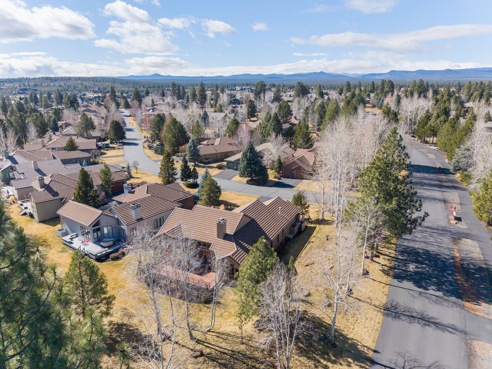62029 Fall Creek Loop