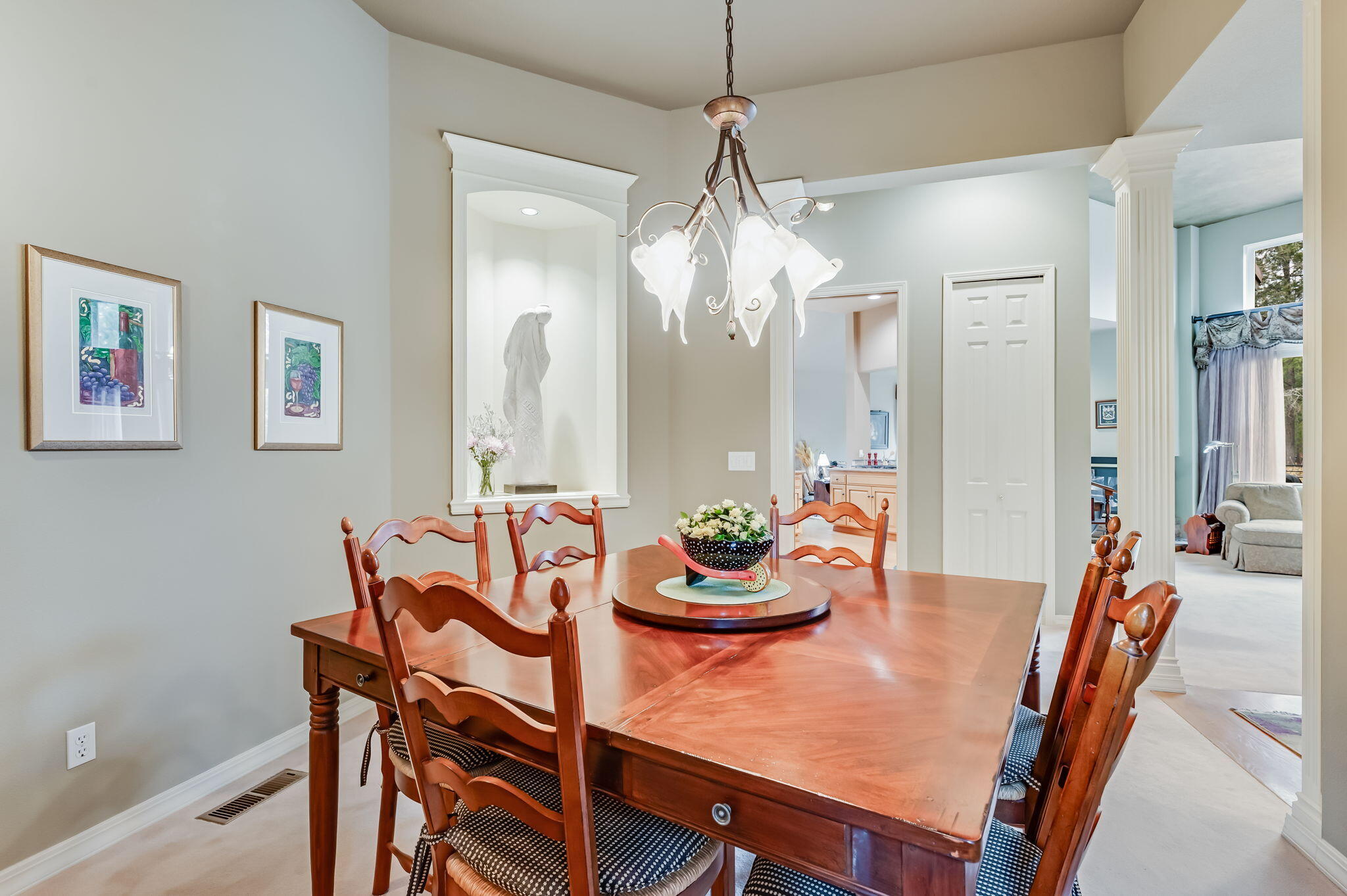 62029 Fall Creek Loop