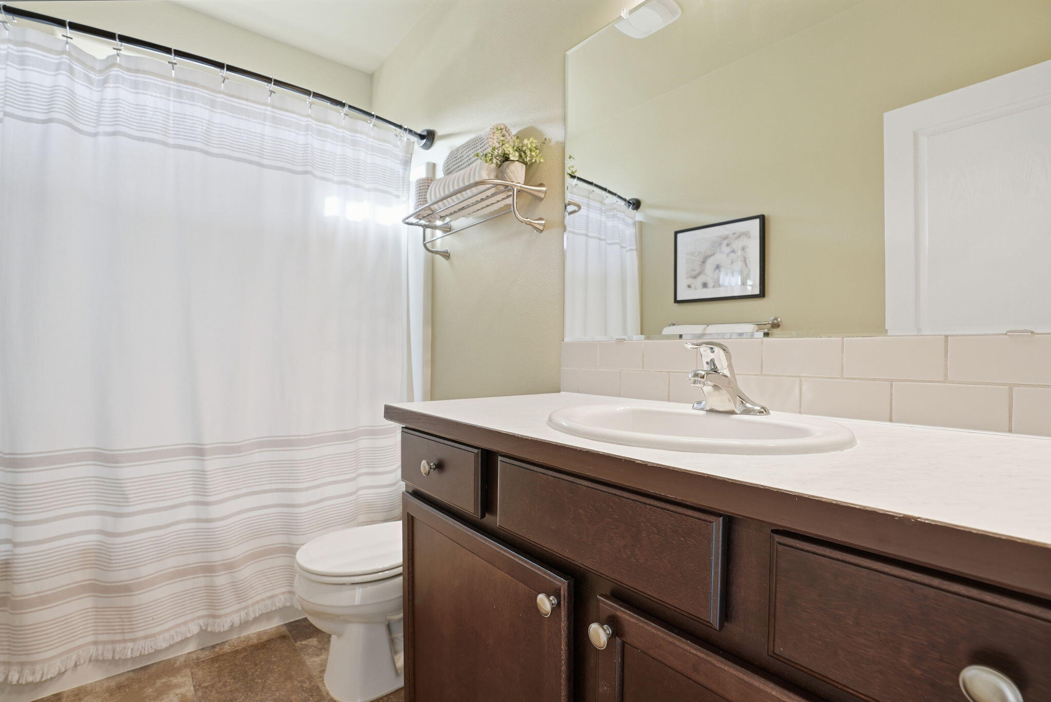 1255 W McKinney Butte Road, E