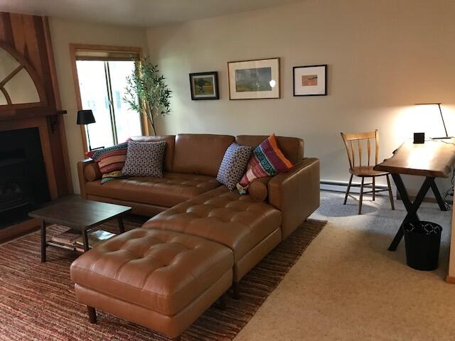 813 E Desperado Trail, UNIT 102