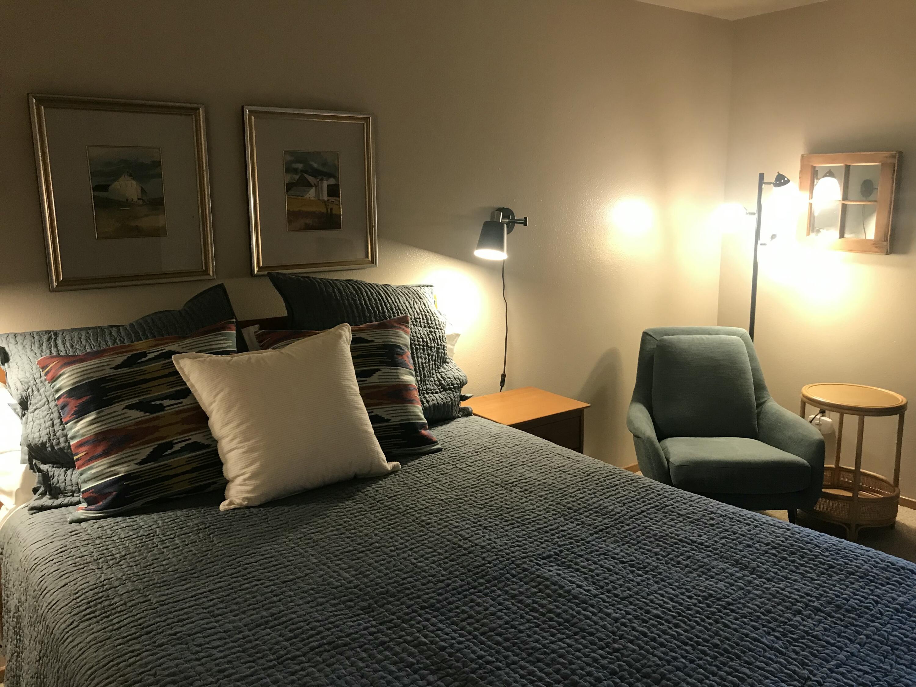 813 E Desperado Trail, UNIT 102