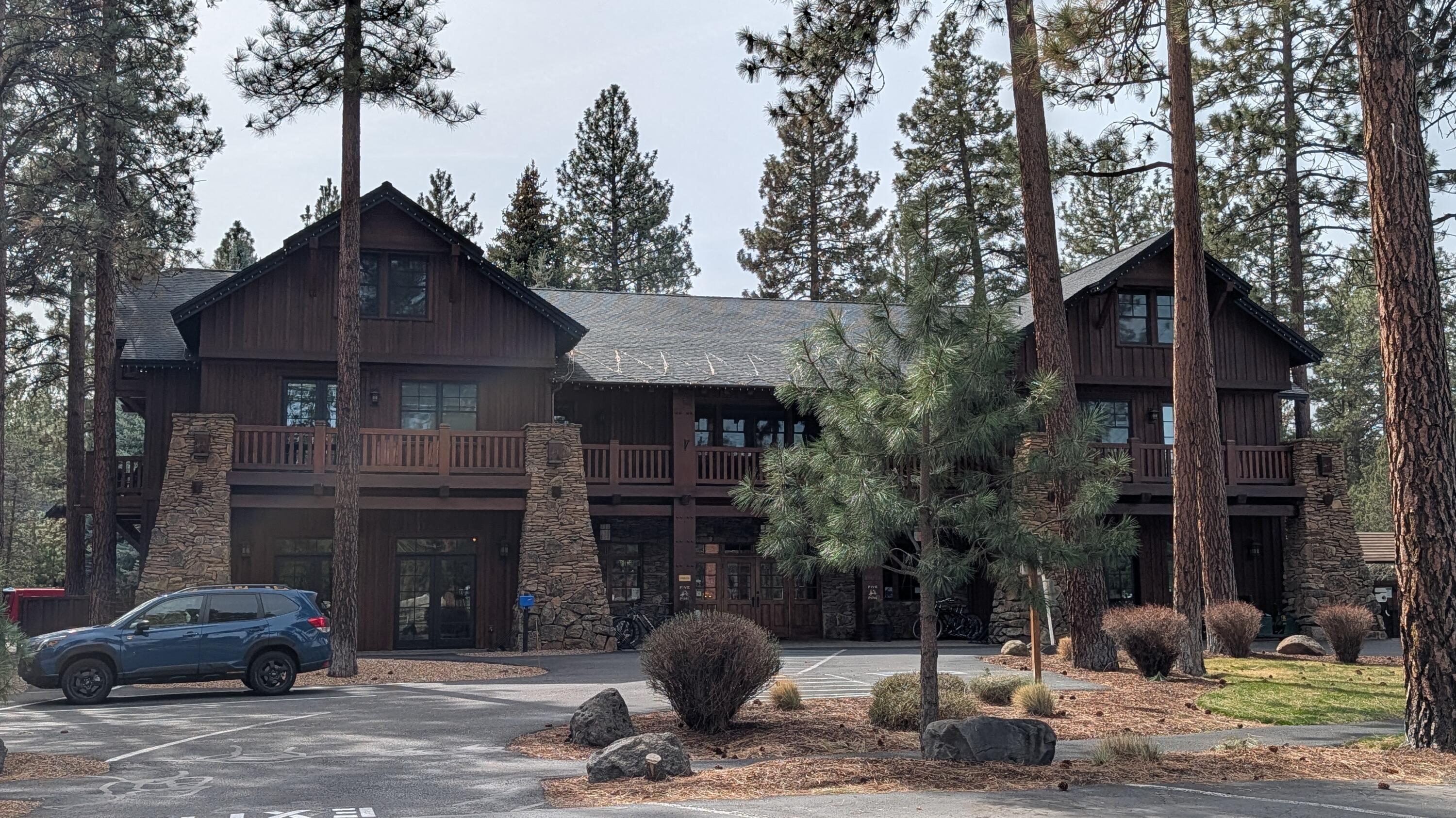 813 E Desperado Trail, UNIT 102