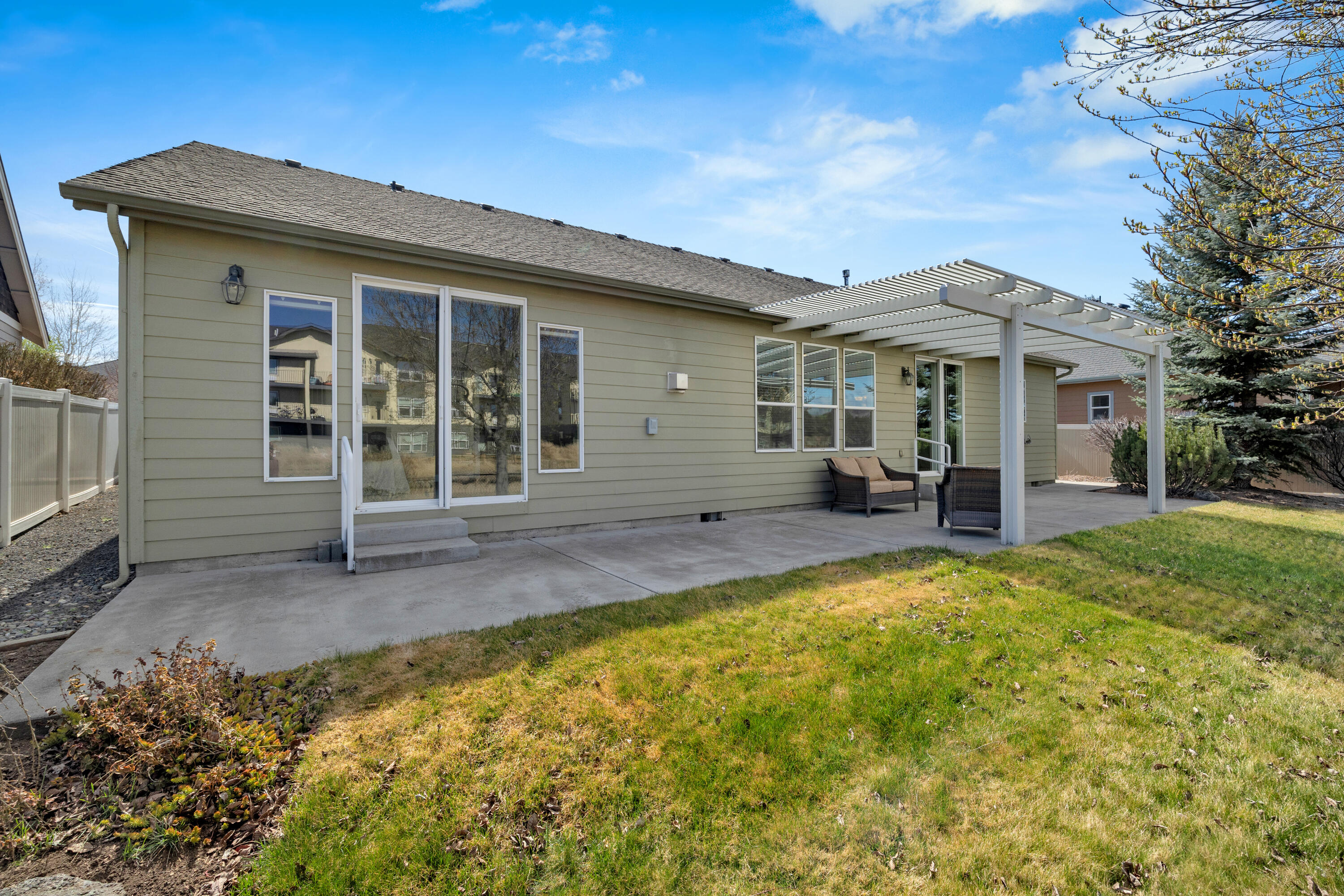 4013 SW Tommy Armour Lane