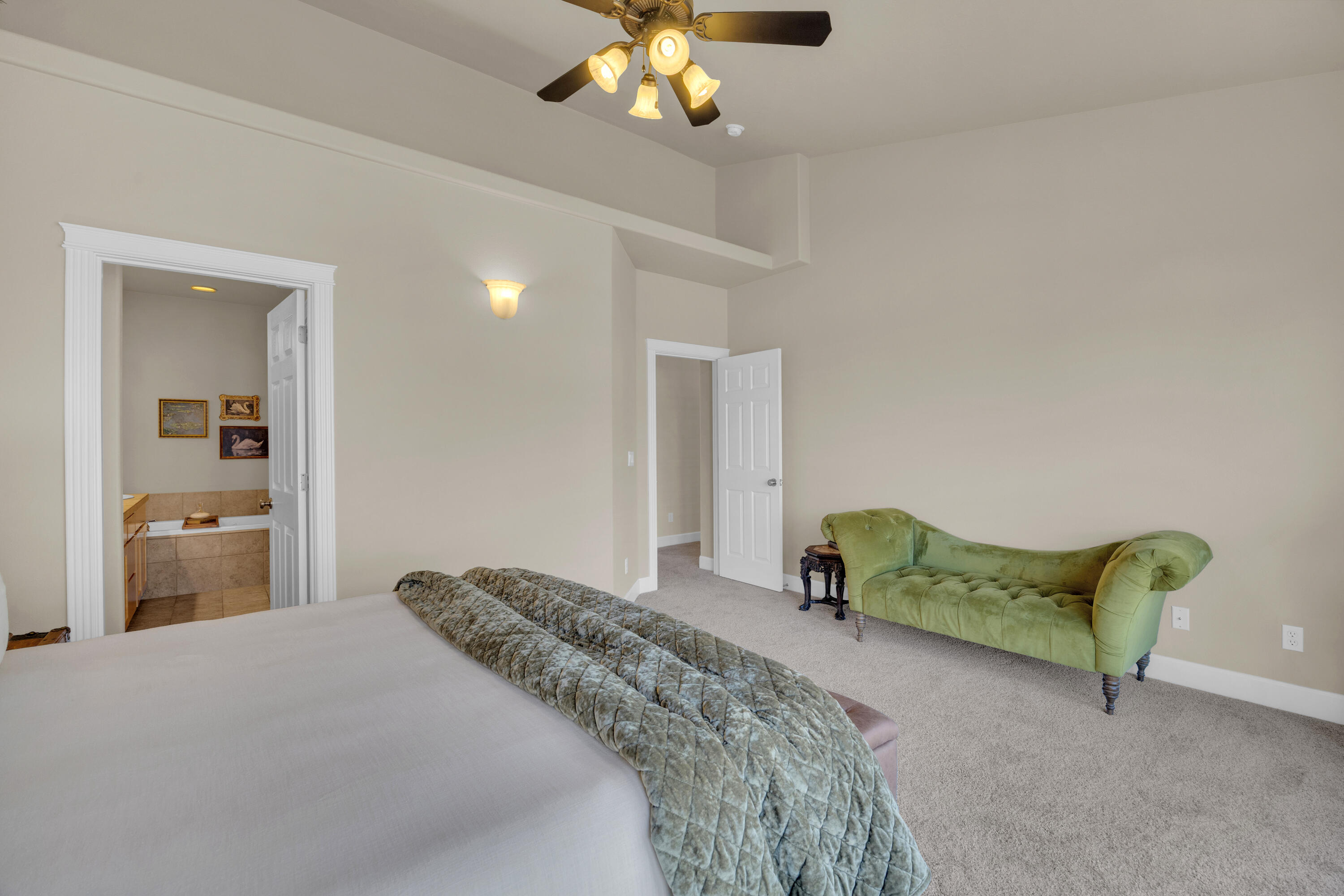 4013 SW Tommy Armour Lane