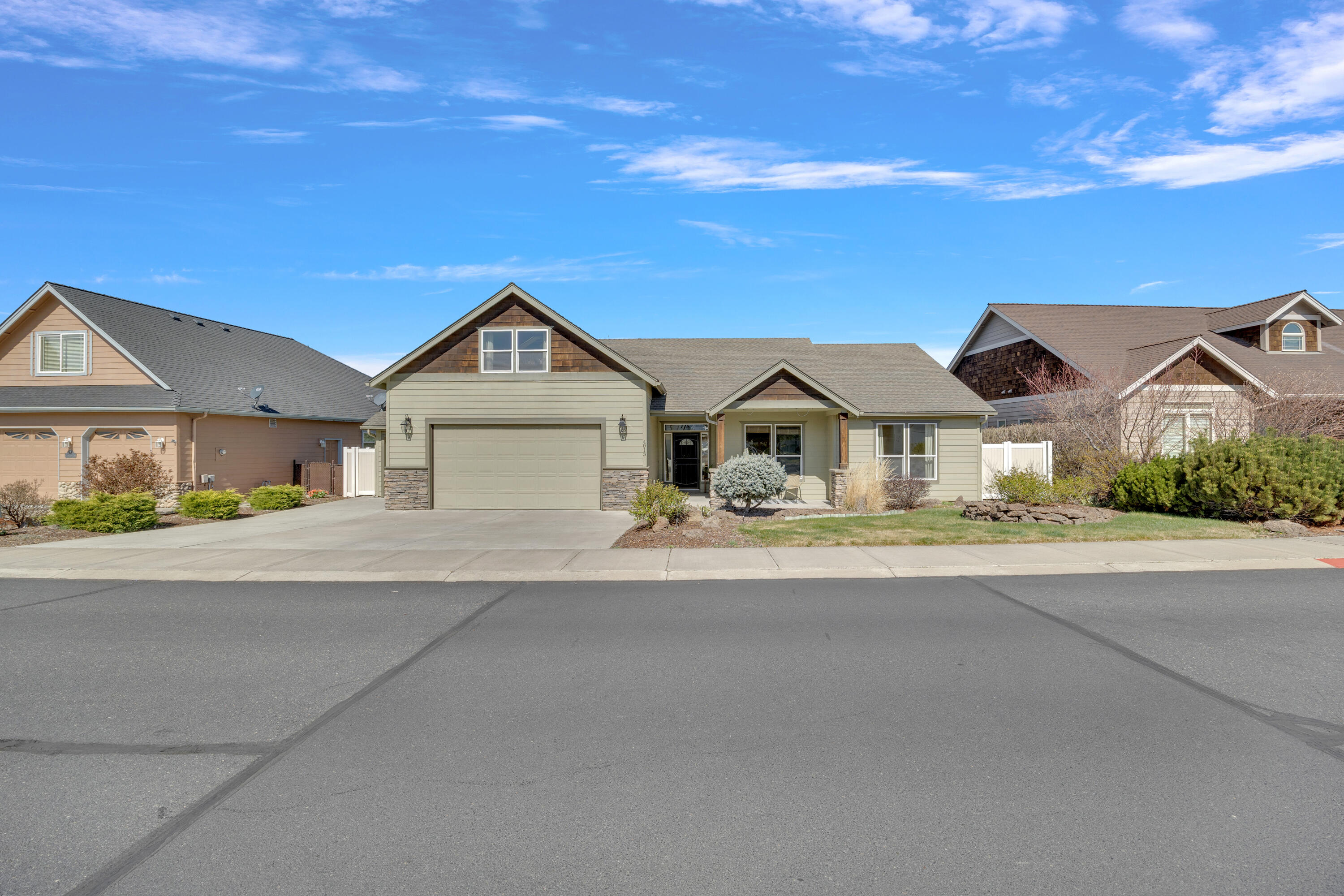 4013 SW Tommy Armour Lane
