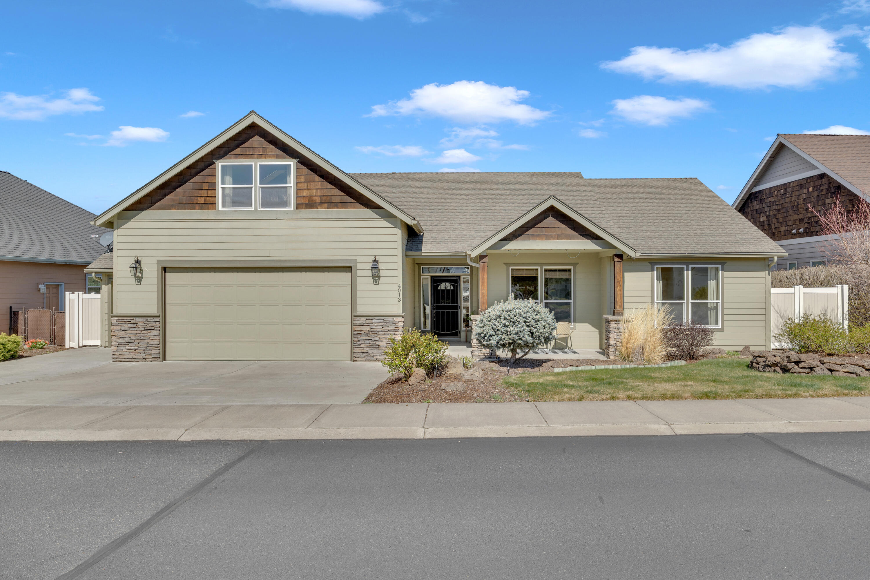 4013 SW Tommy Armour Lane