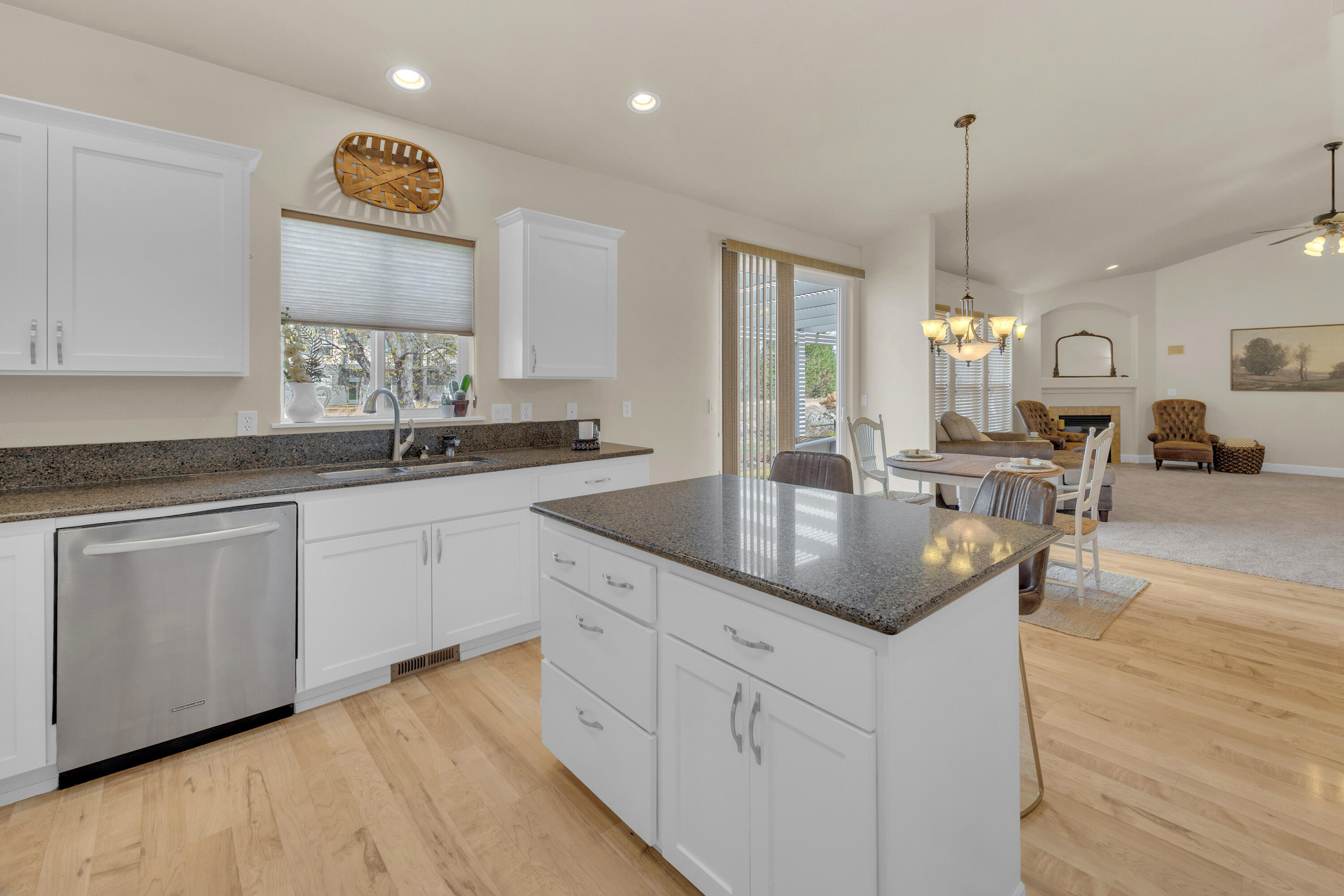 4013 SW Tommy Armour Lane