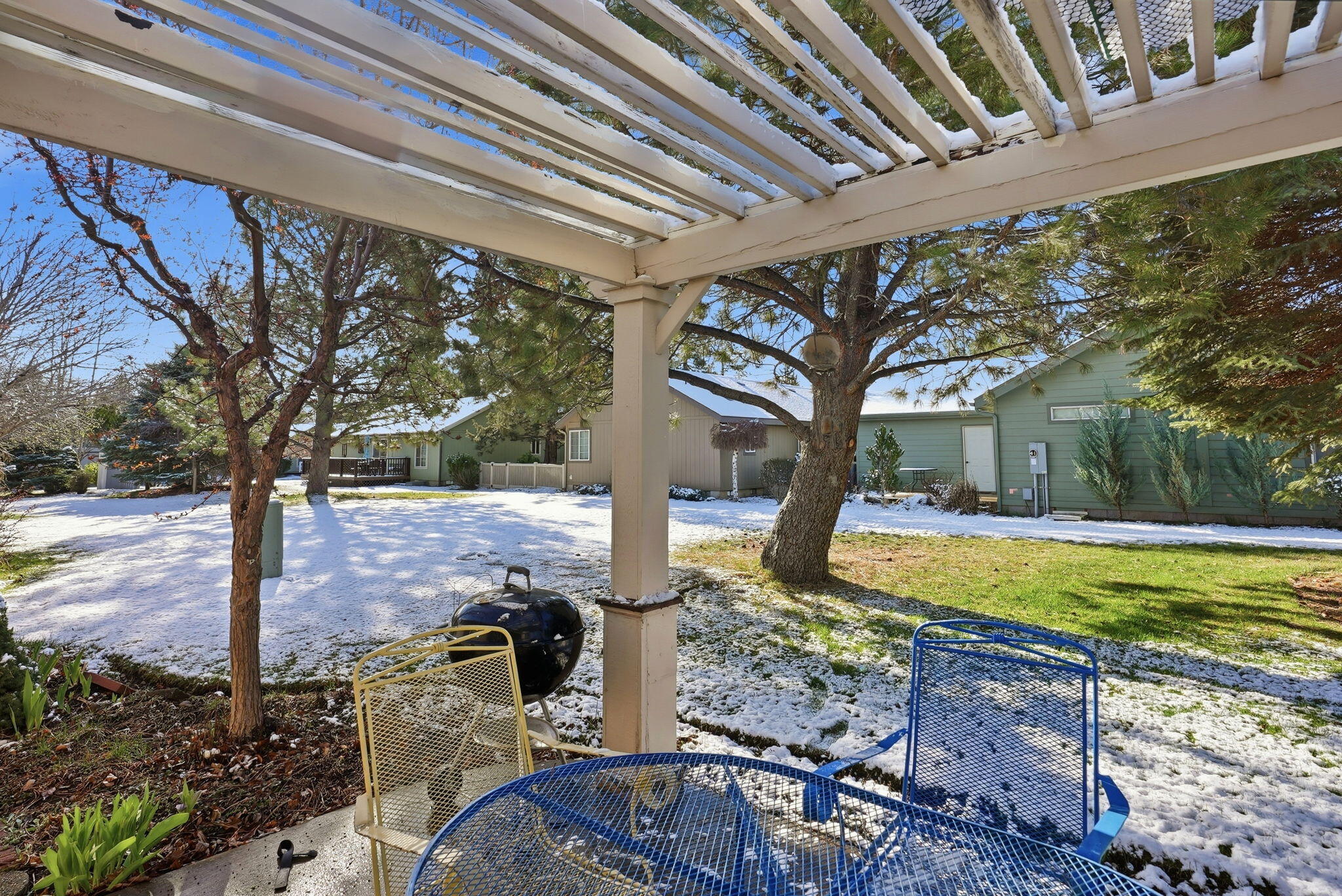 1045 W Collier Glacier Drive