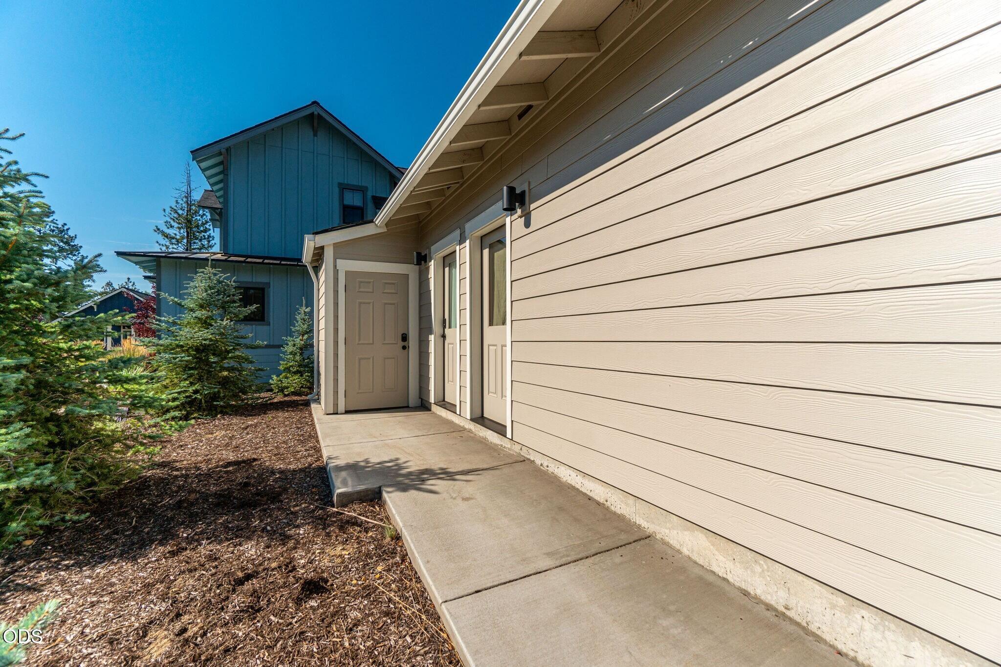 233 W Heising Drive